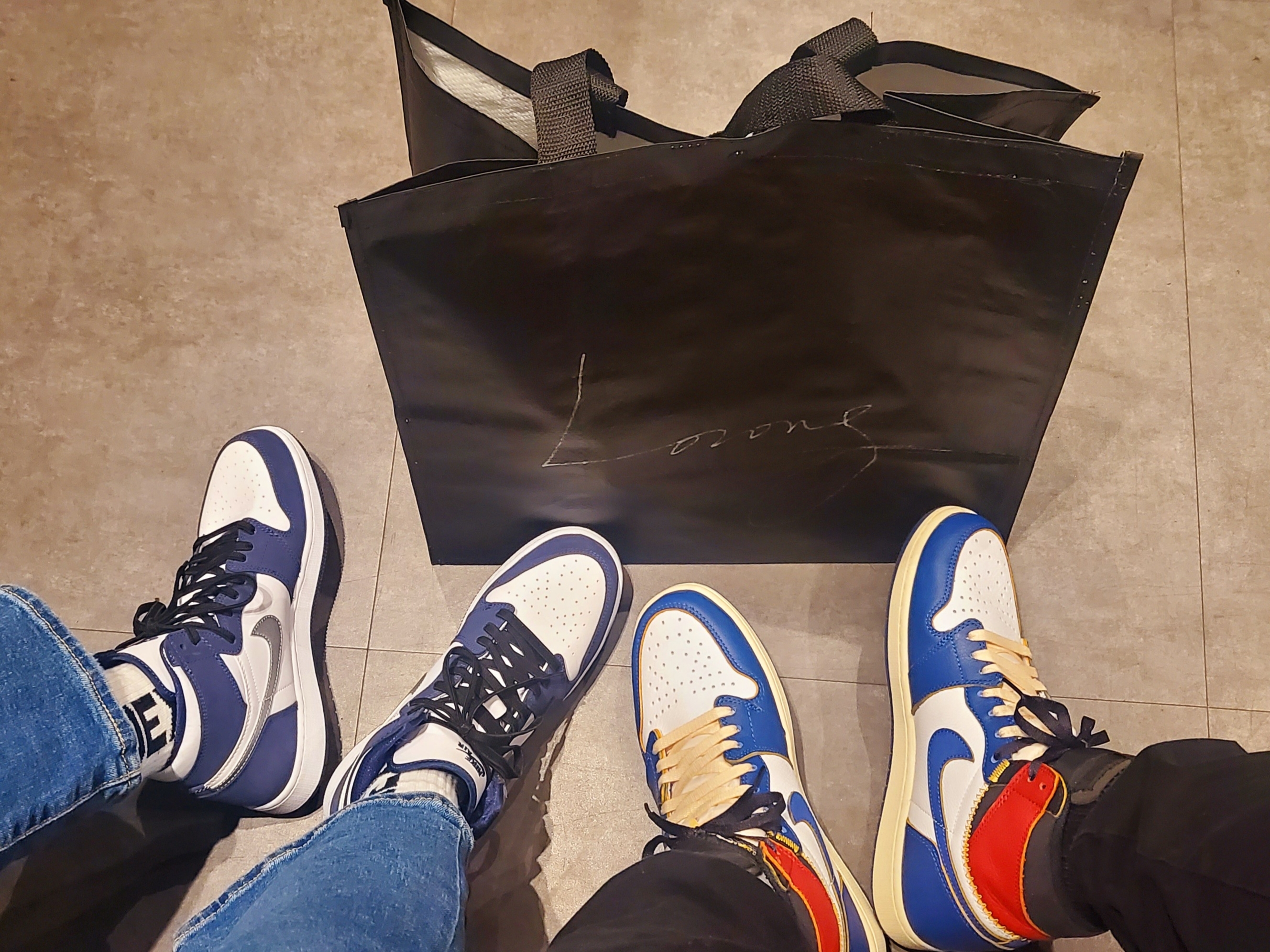 Jordan 1 x Union Retro High Blue Toe, (GS) Jordan 1 Retro High OG CO.JP Midnight Navy 착용 스타일 - 1