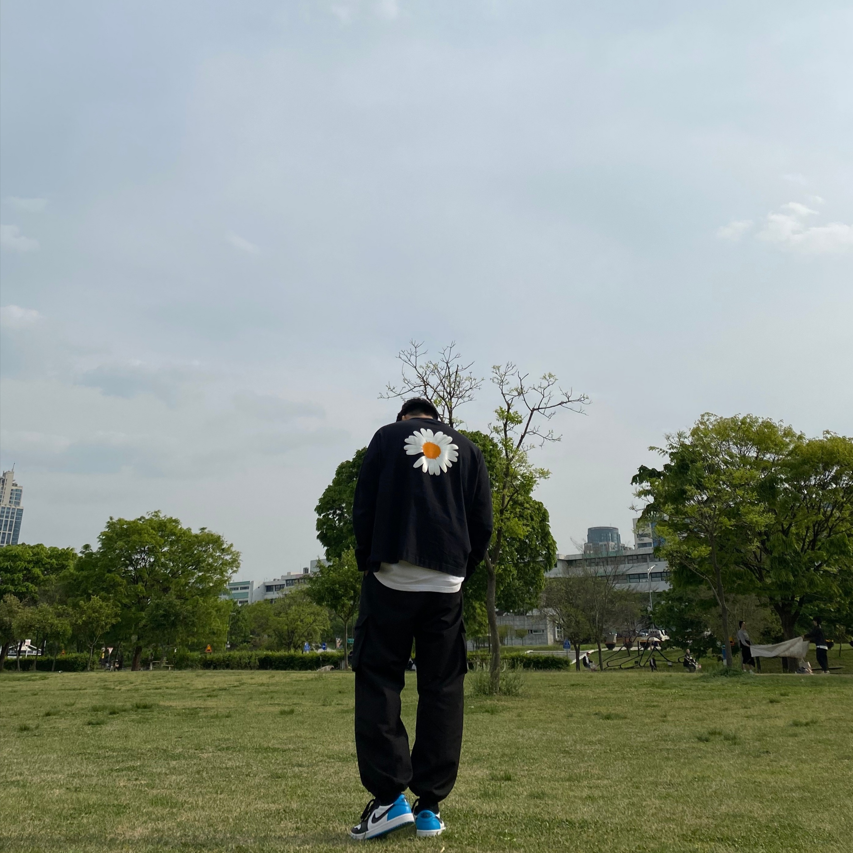 Nike x Peaceminusone LS T-Shirt Black (DR0098-010) 착용 스타일