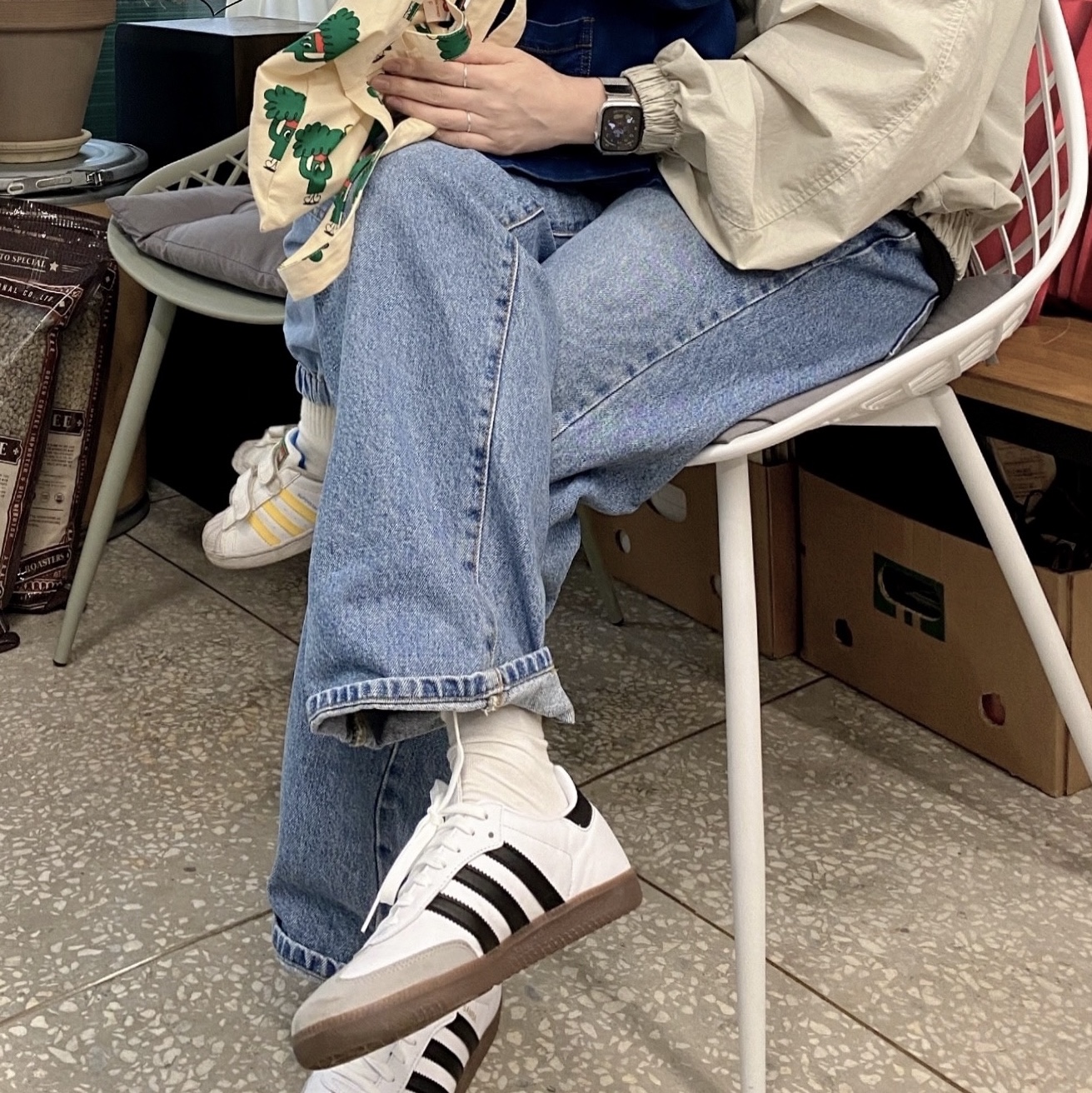 Adidas Samba Vegan White Black 착용 스타일