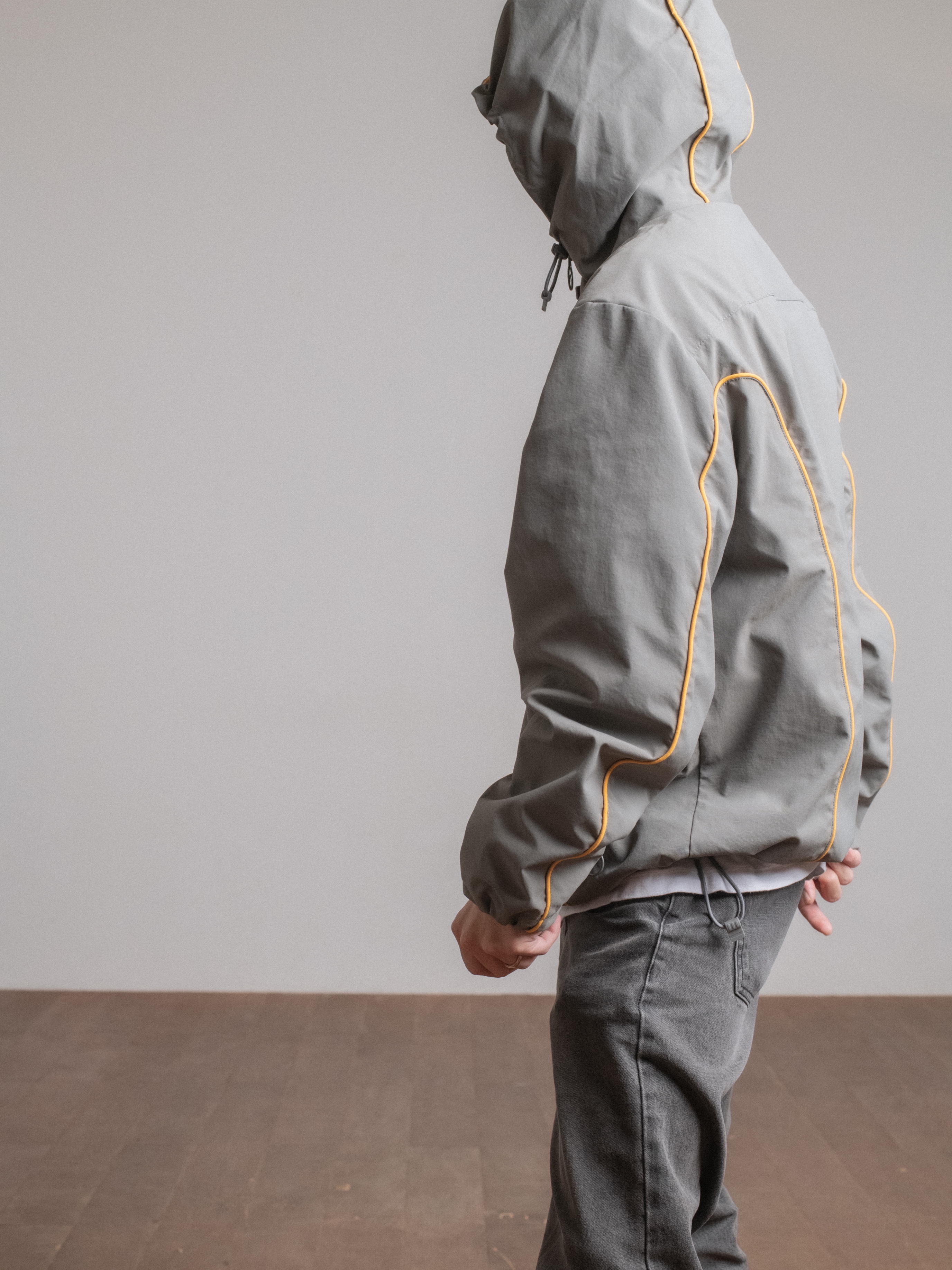 Diesel J-Hives Windbreaker with Contrast Piping Grey 착용 스타일 - 3