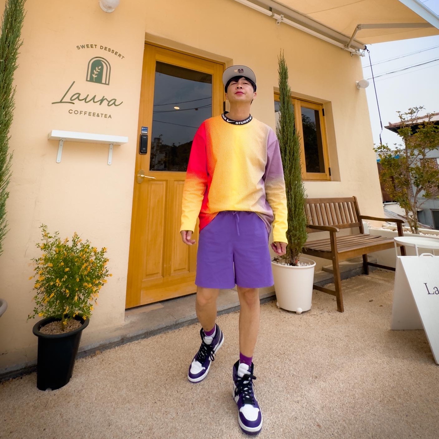 Nike x Stussy NRG FL LS Top Multi Color (DO5309-902), Jordan 1 Retro High OG Court Purple 2020 착용 스타일 - 1