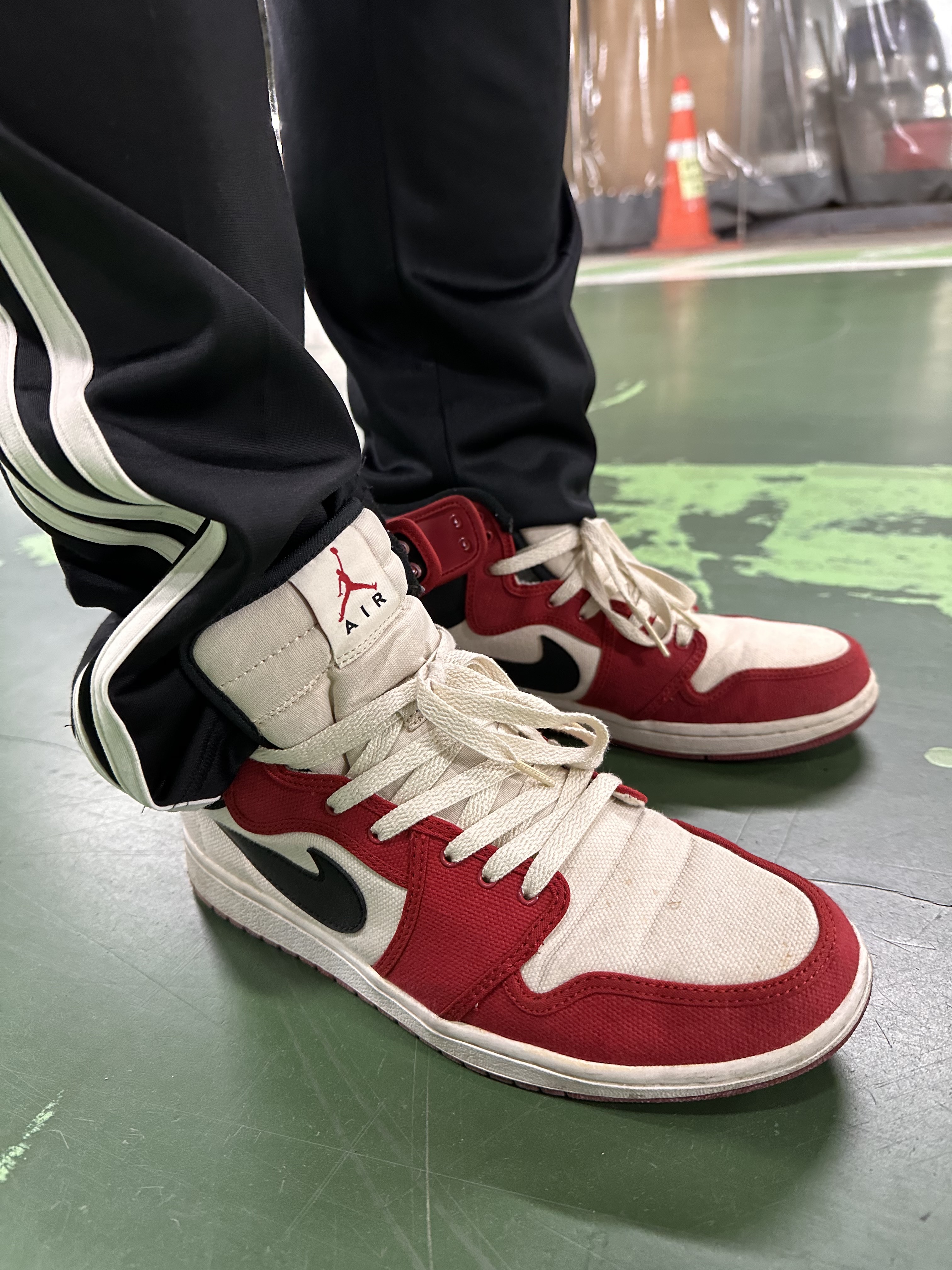 Jordan 1 Retro KO High Chicago Vintage 착용 스타일 - 2