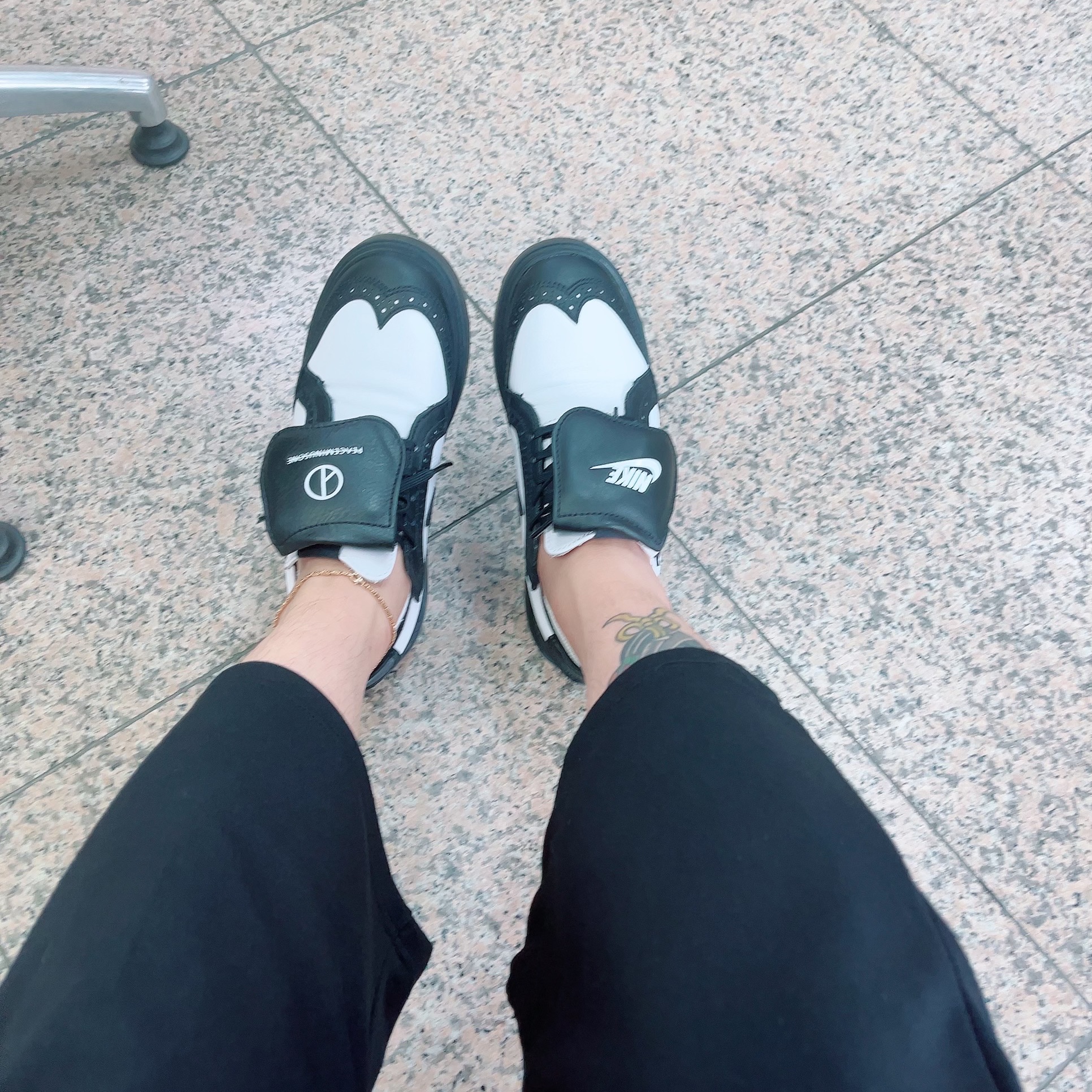 Nike x Peaceminusone Kwondo1 Black and White 착용 스타일