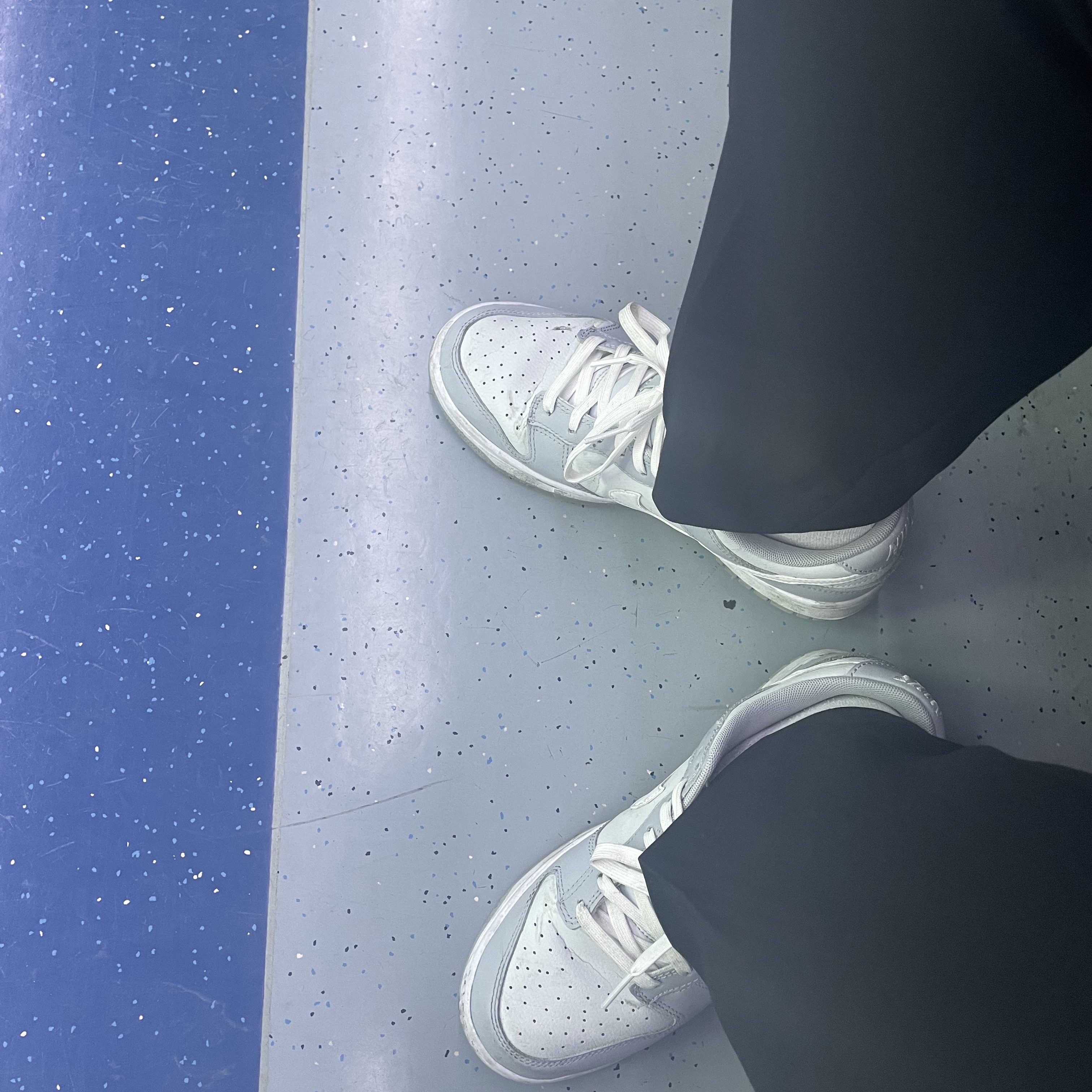 Nike Dunk Low Retro Wolf Grey 착용 스타일