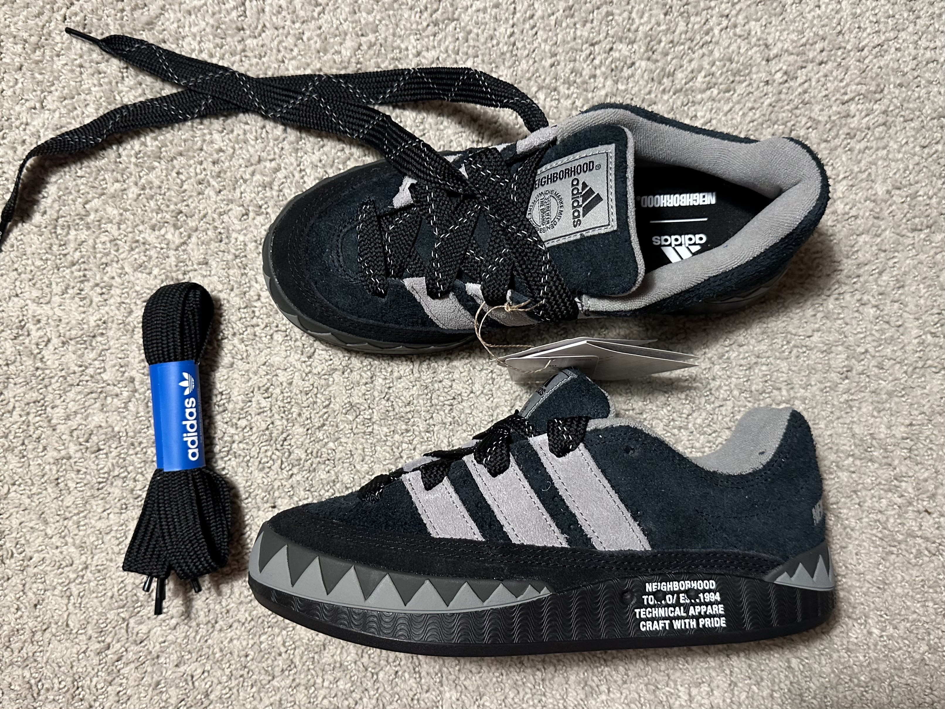 Adidas x Neighborhood Adimatic Core Black 착용 스타일 - 2