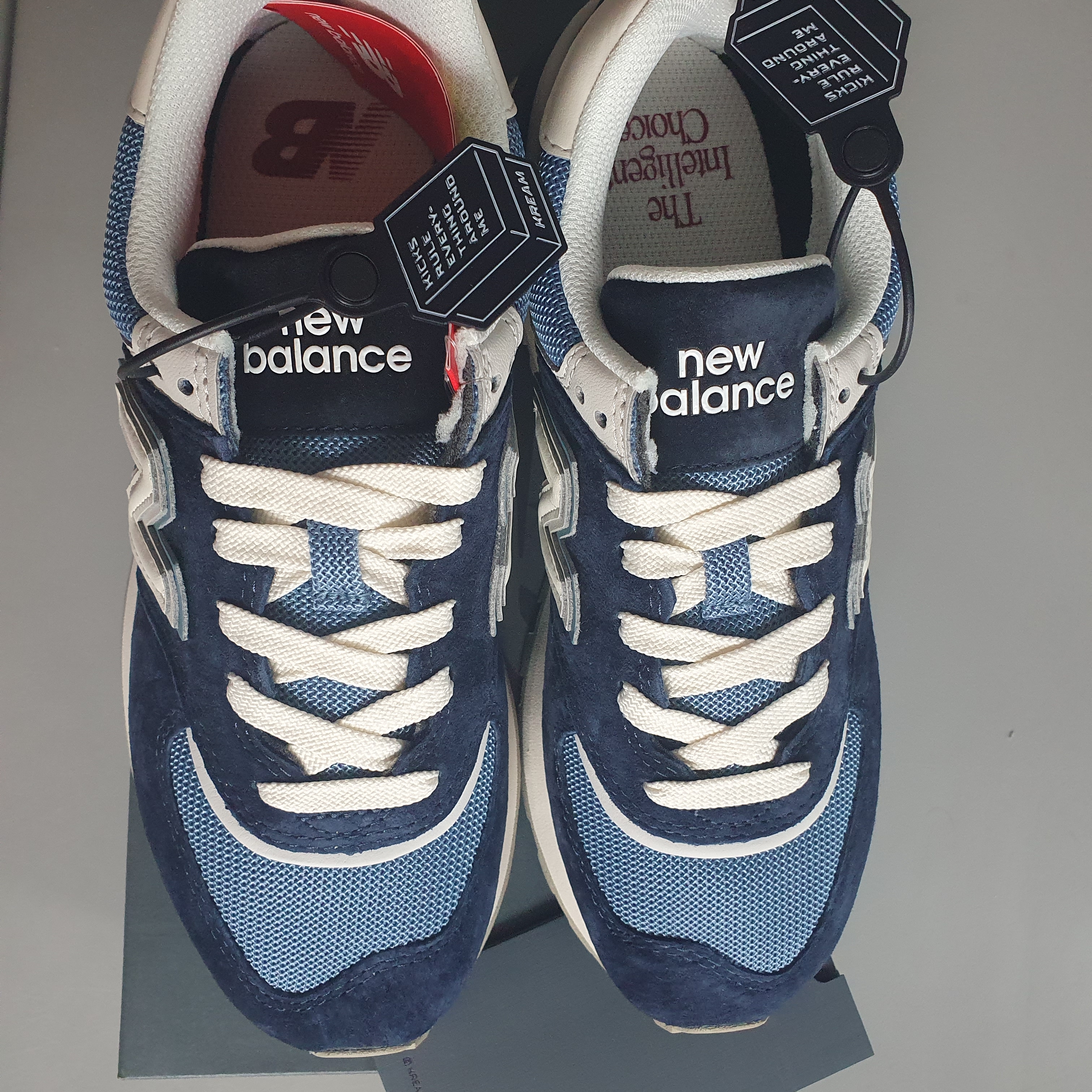 New Balance 574 Legacy Navy Sea Salt 착용 스타일 - 1