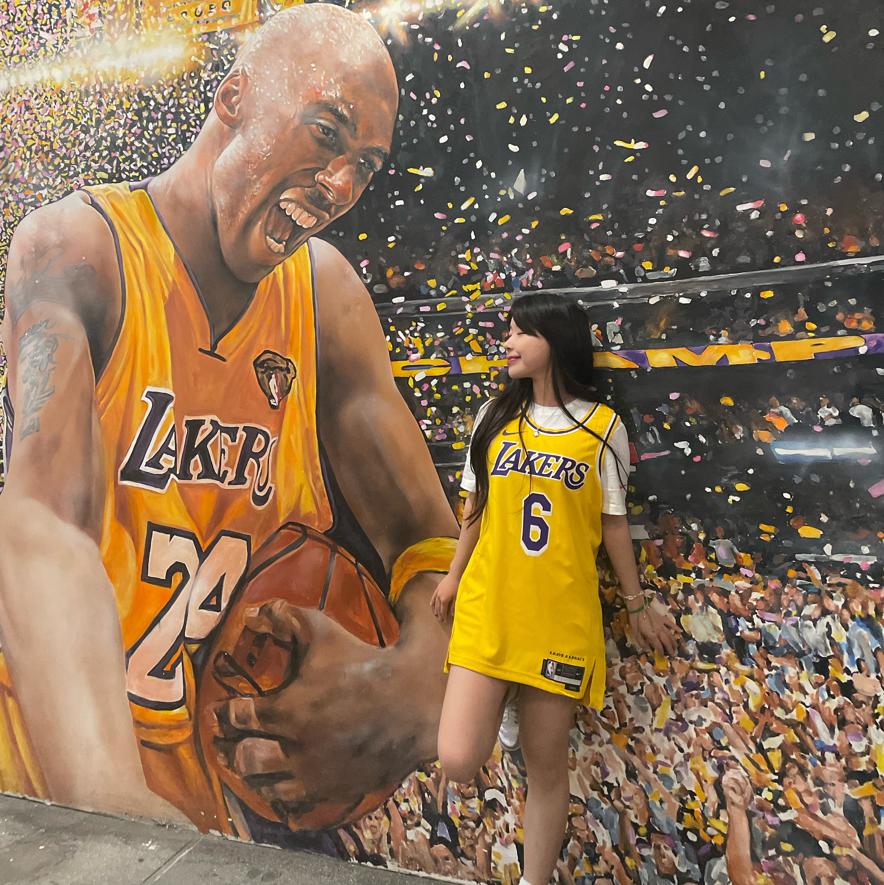 Nike Kobe Bryant LA Lakers Icon Edition Jersey 착용 스타일 - 2