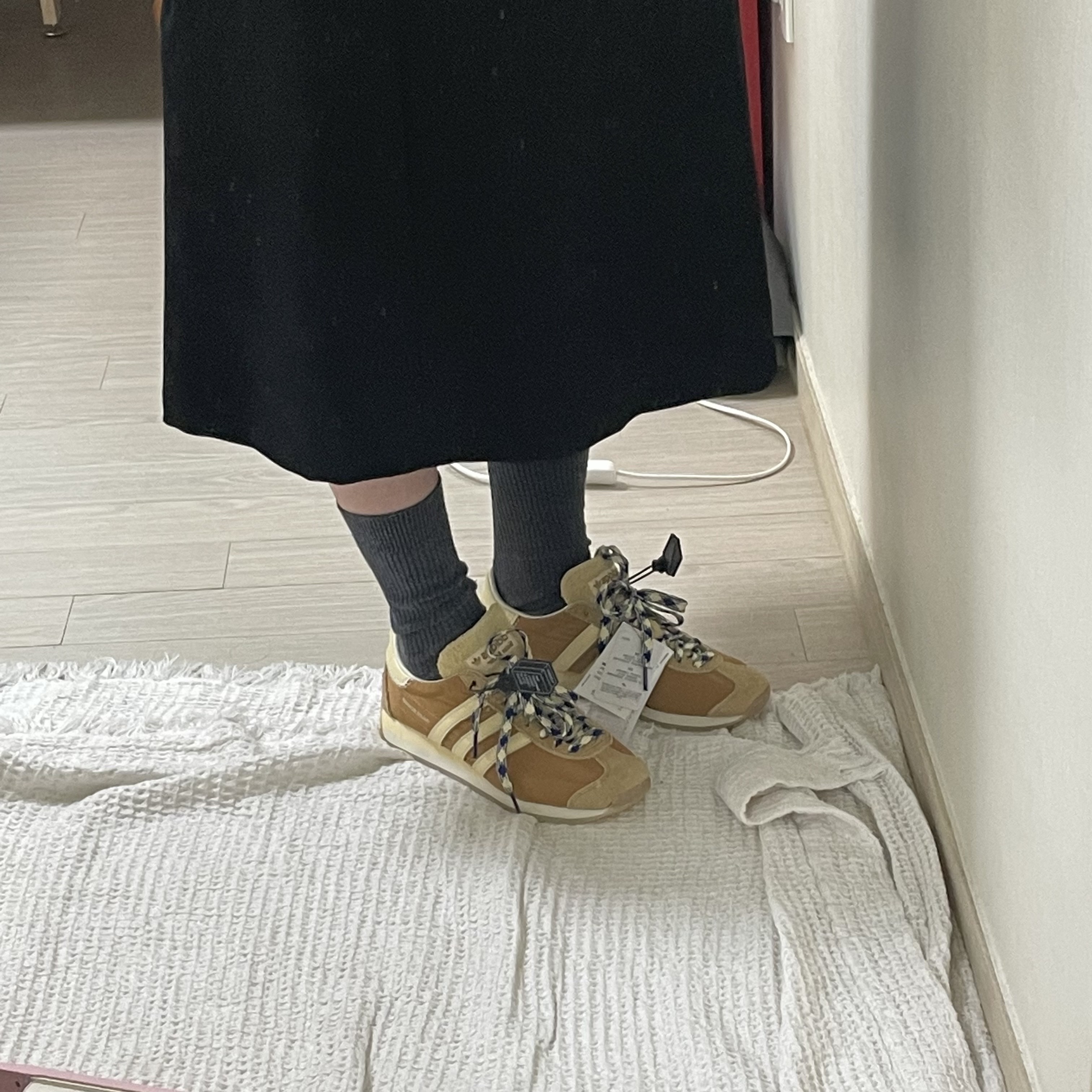 Adidas x Wales Bonner Country Mesa 착용 스타일 - 1