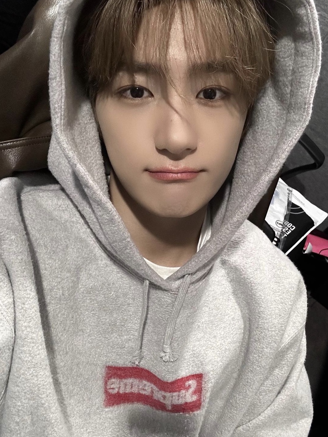 Supreme Inside Out Box Logo Hooded Sweatshirt Heather Grey - 23SS 착용 스타일