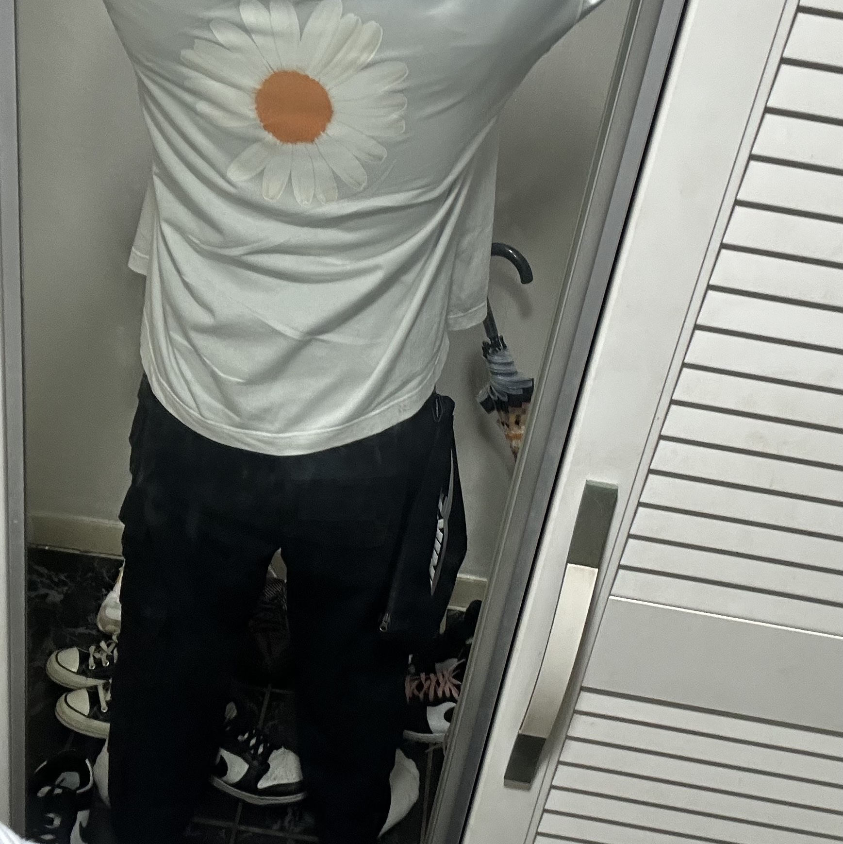 Nike x Peaceminusone Wide Pants Black (DR0096-010), Nike x Peaceminusone LS T-Shirt White (DR0098-100) 착용 스타일 - 1