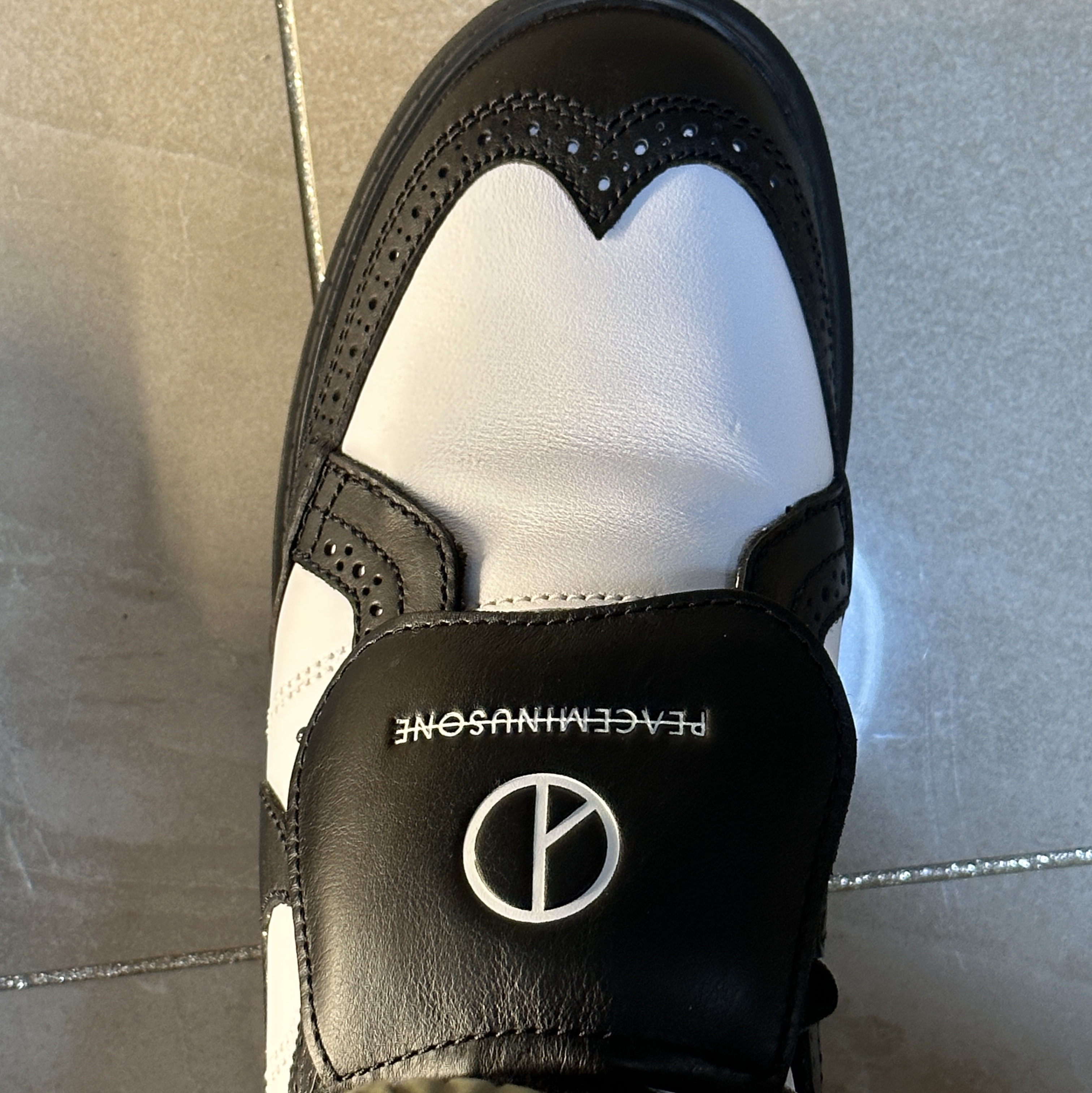 Nike x Peaceminusone Kwondo1 Black and White 착용 스타일 - 5