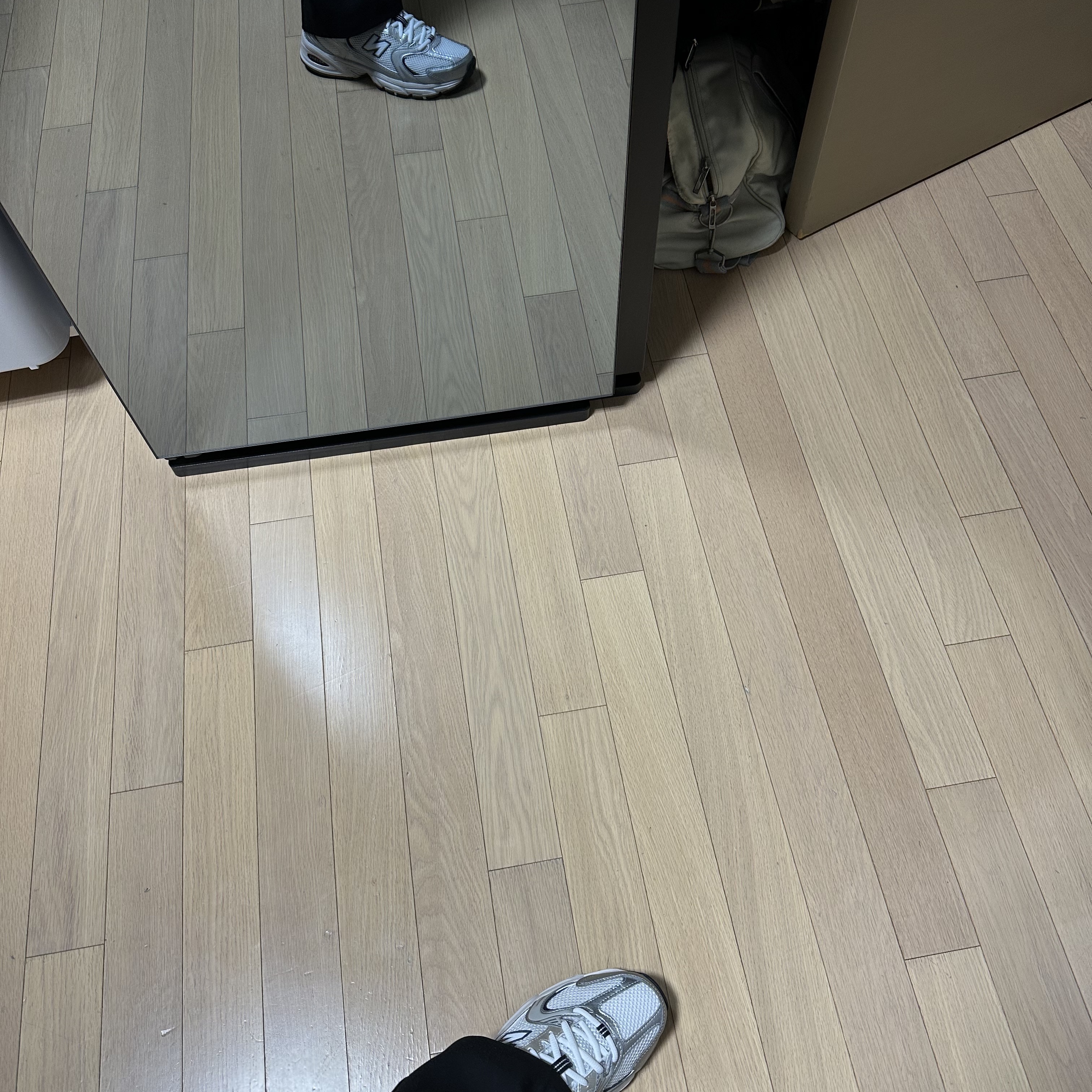 New Balance 530 Steel Grey 착용 스타일 - 5