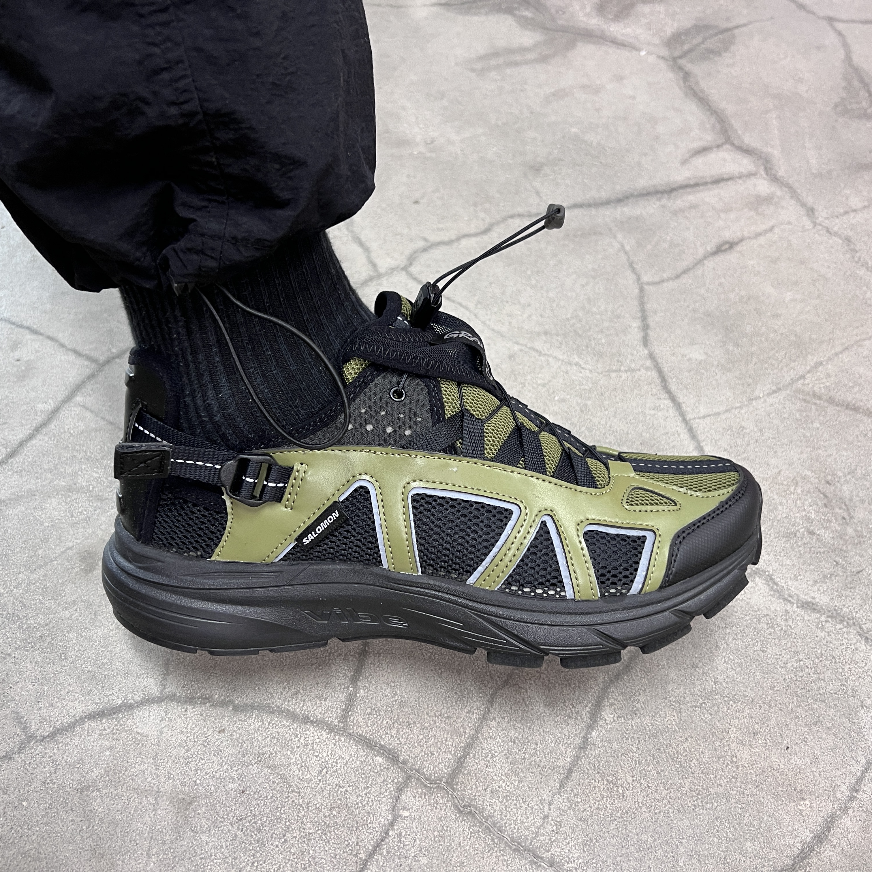 Salomon x Gramicci Techsonic Mayfly Black 착용 스타일