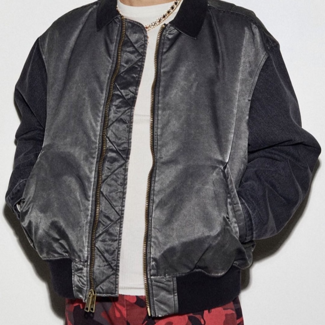 Supreme Denim Sleeve MA-1 Black - 23SS 착용 스타일 - 1