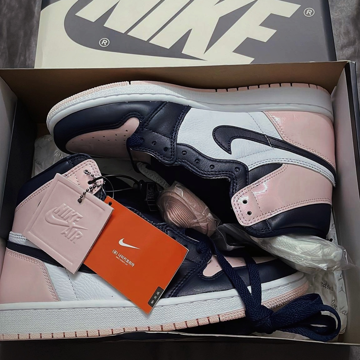 (W) Jordan 1 Retro High OG Atmosphere 착용 스타일