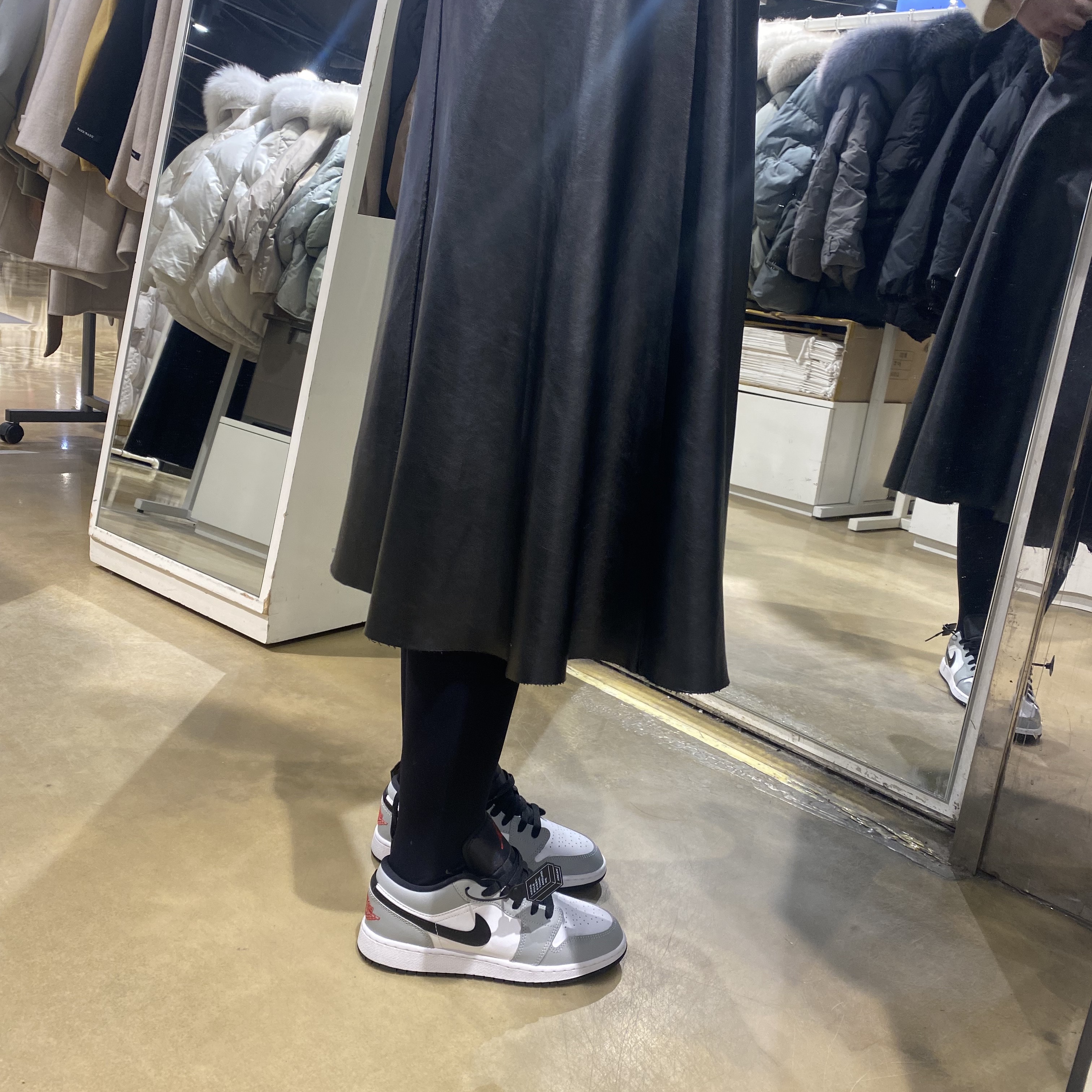 (GS) Jordan 1 Low Light Smoke Grey 착용 스타일
