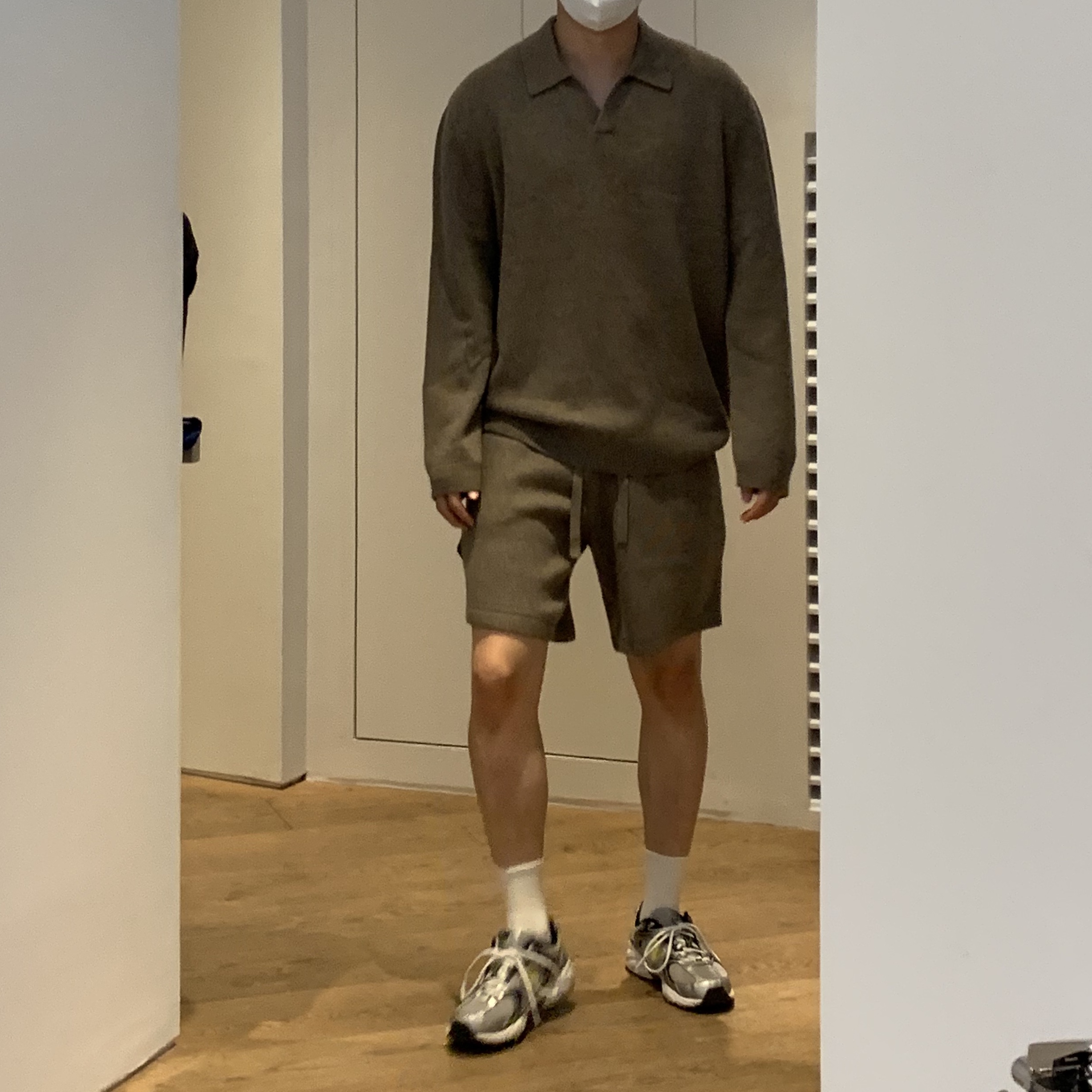 New Balance 530 Silver 착용 스타일 - 1