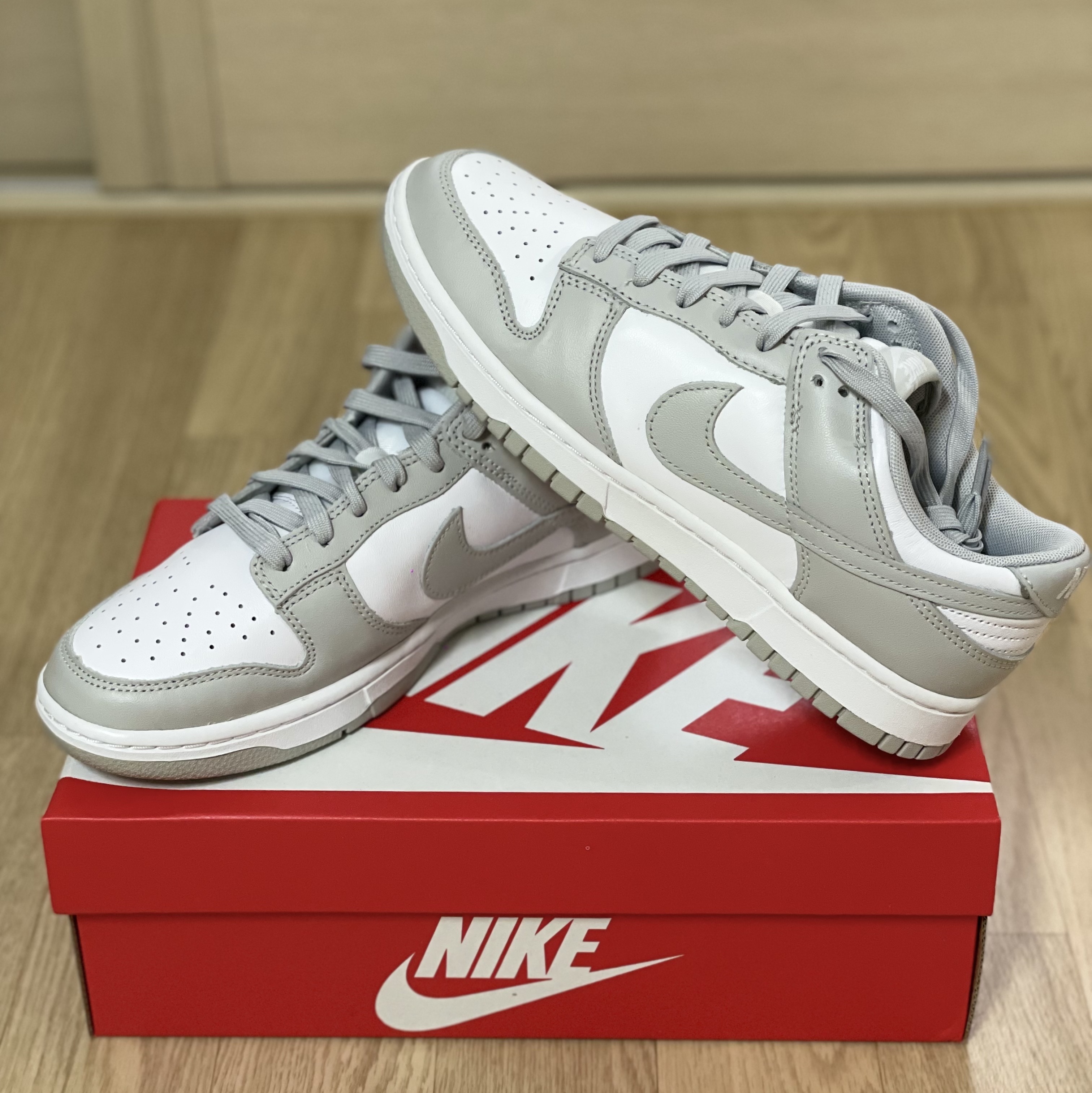 Nike Dunk Low Retro Grey Fog 착용 스타일 - 3
