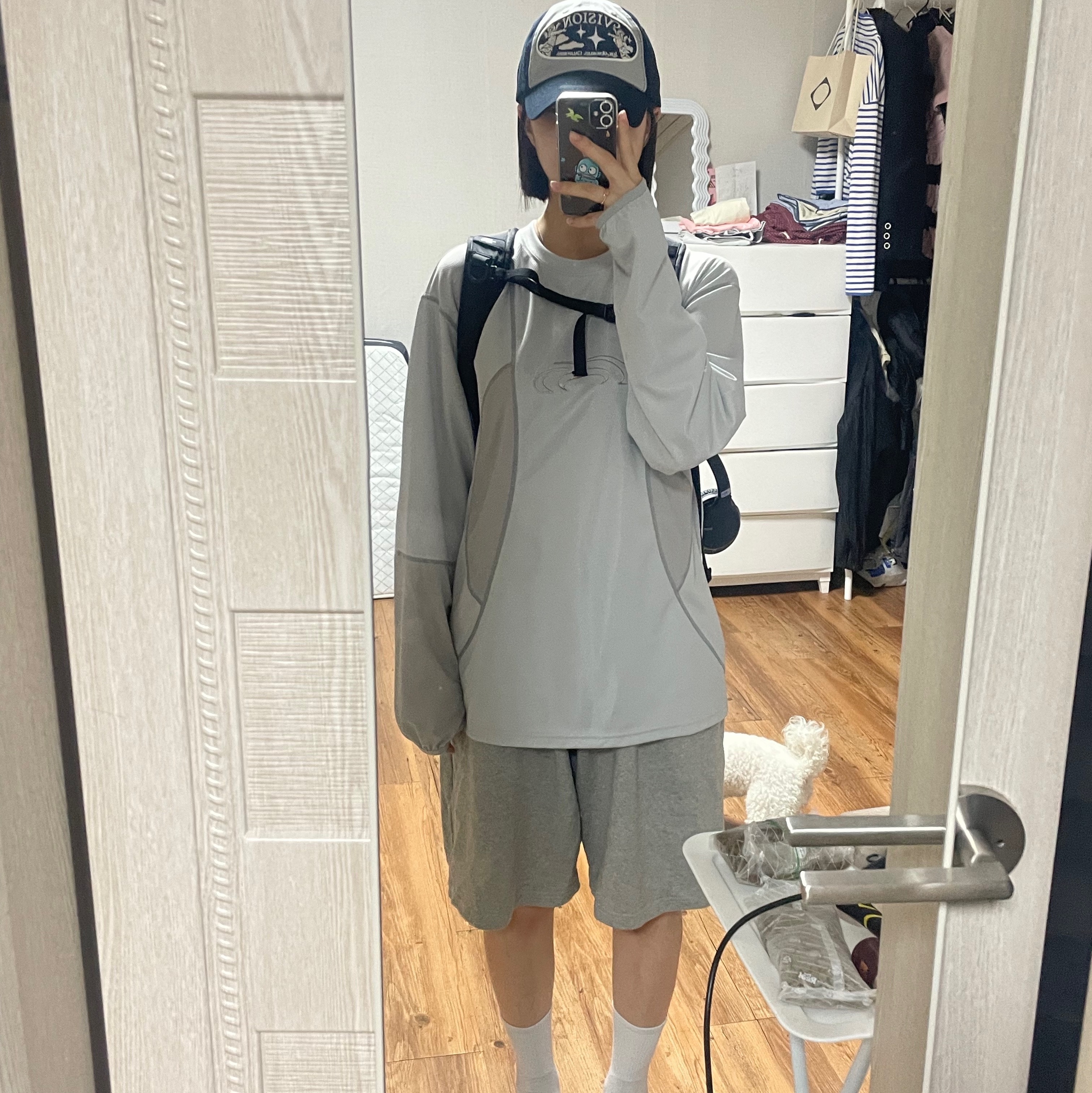 Art Of Field Flatlock Stitch T-Shirt Ice Gray 착용 스타일