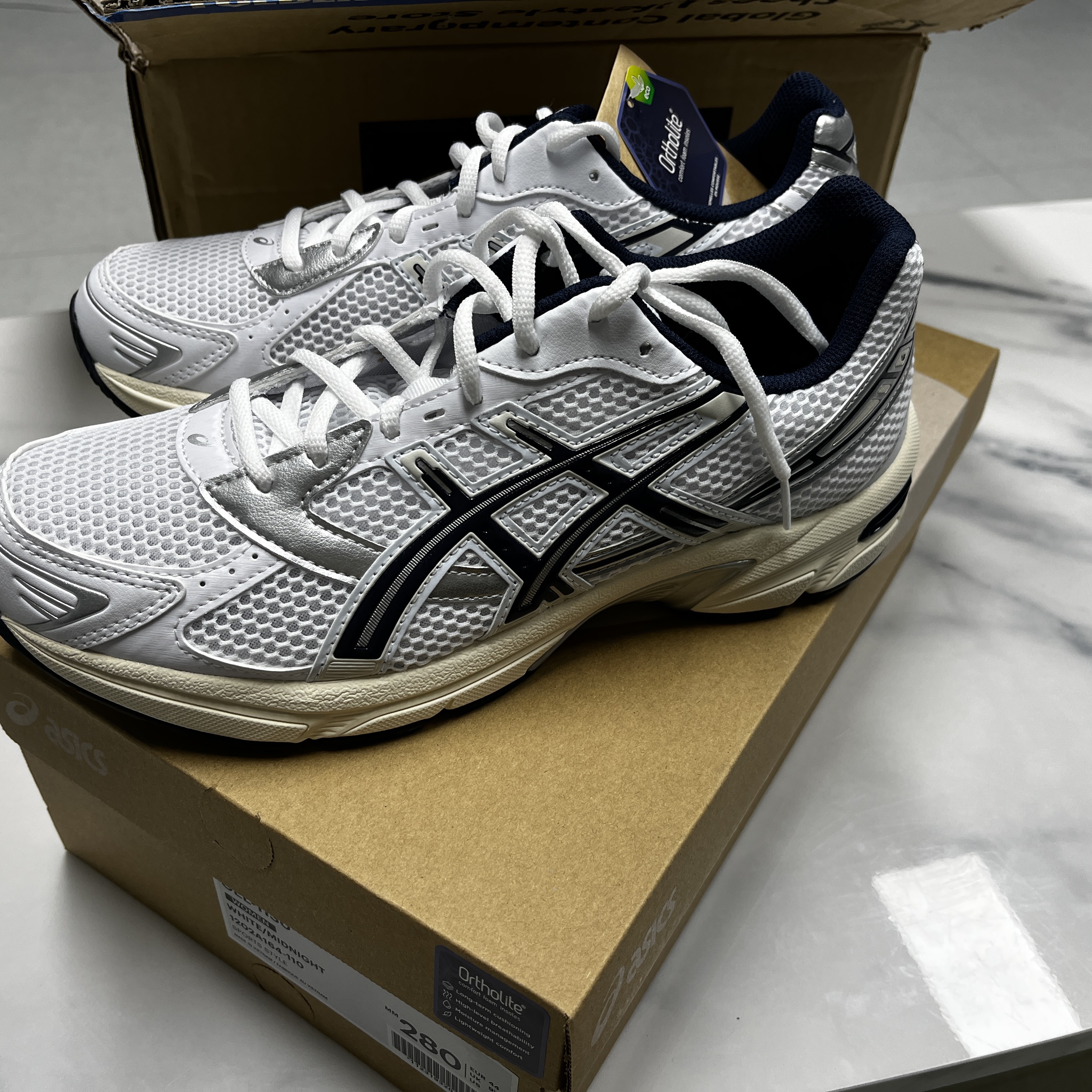 (W) Asics Gel-1130 White Midnight 착용 스타일