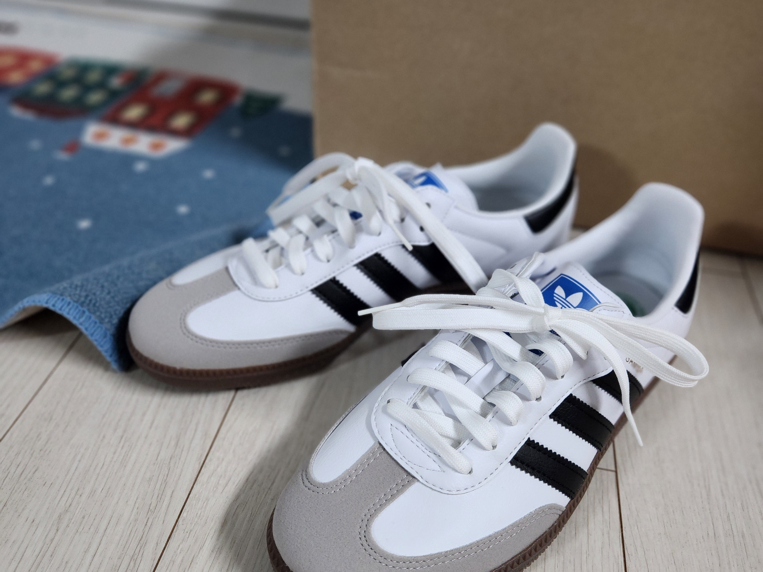 Adidas Samba Vegan White Black 착용 스타일 - 1