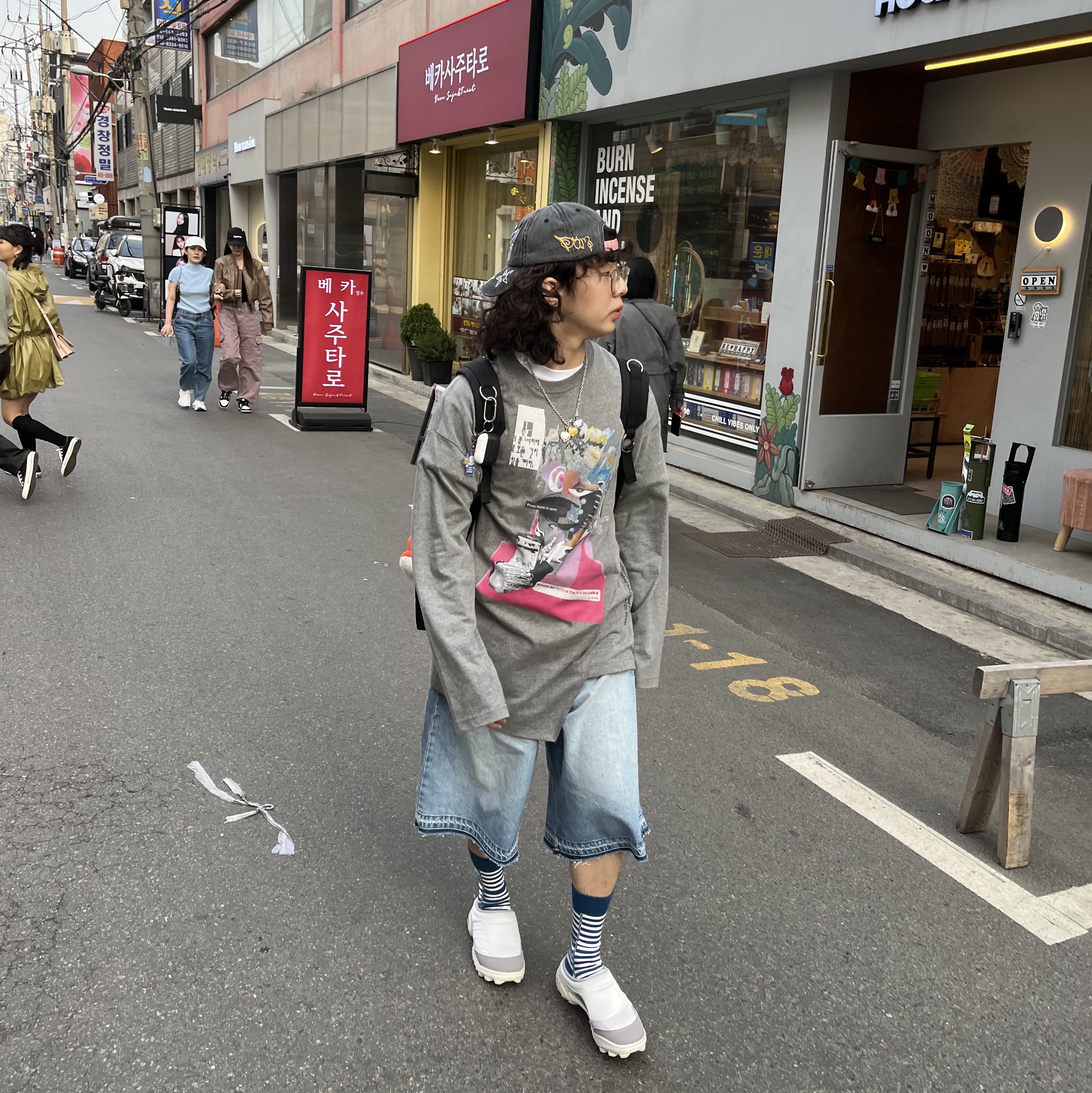 Human Made Five Heart Necklace Silver, Adidas x 032c GSG Mule Grey 착용 스타일 - 1