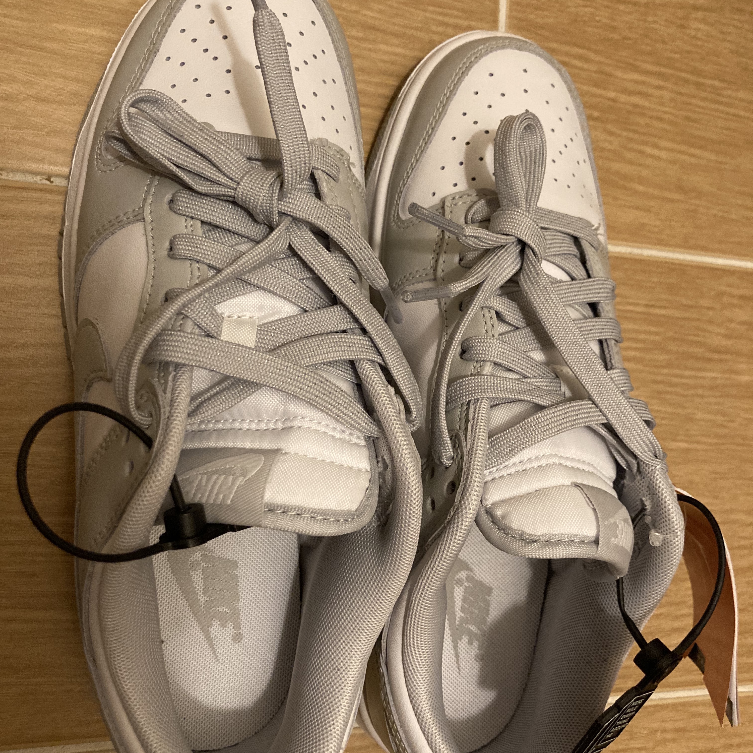 Nike Dunk Low Retro Grey Fog 착용 스타일