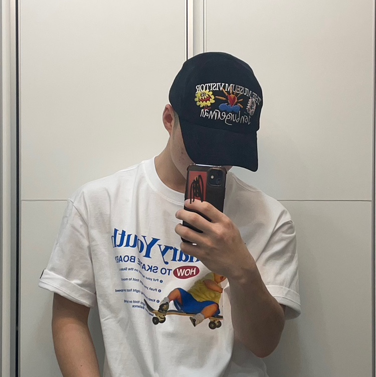 The Museum Visitor x Jon Burgerman Pinky Winky & Charlie Ball Cap Black 착용 스타일 - 1