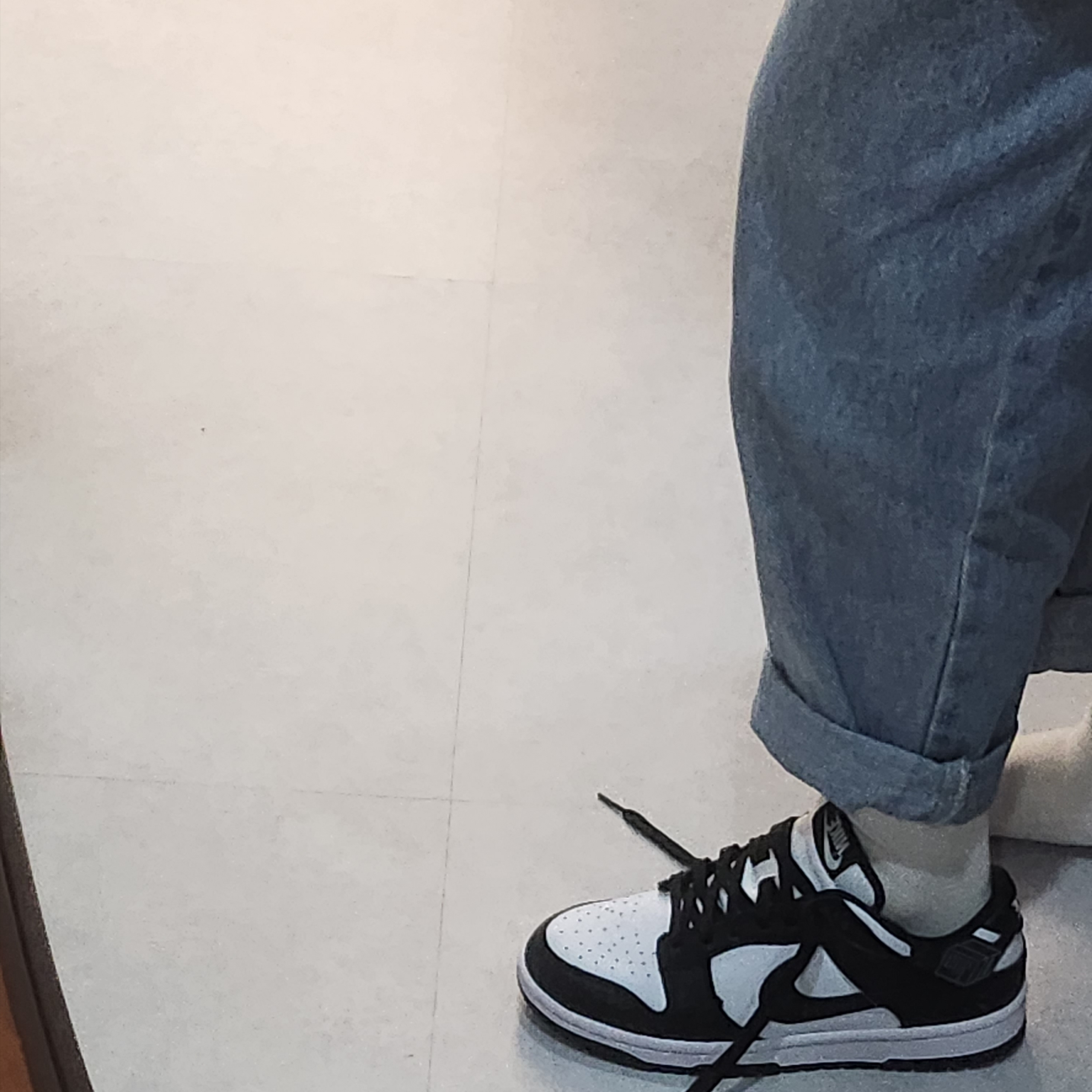 (W) Nike Dunk Low Black 착용 스타일