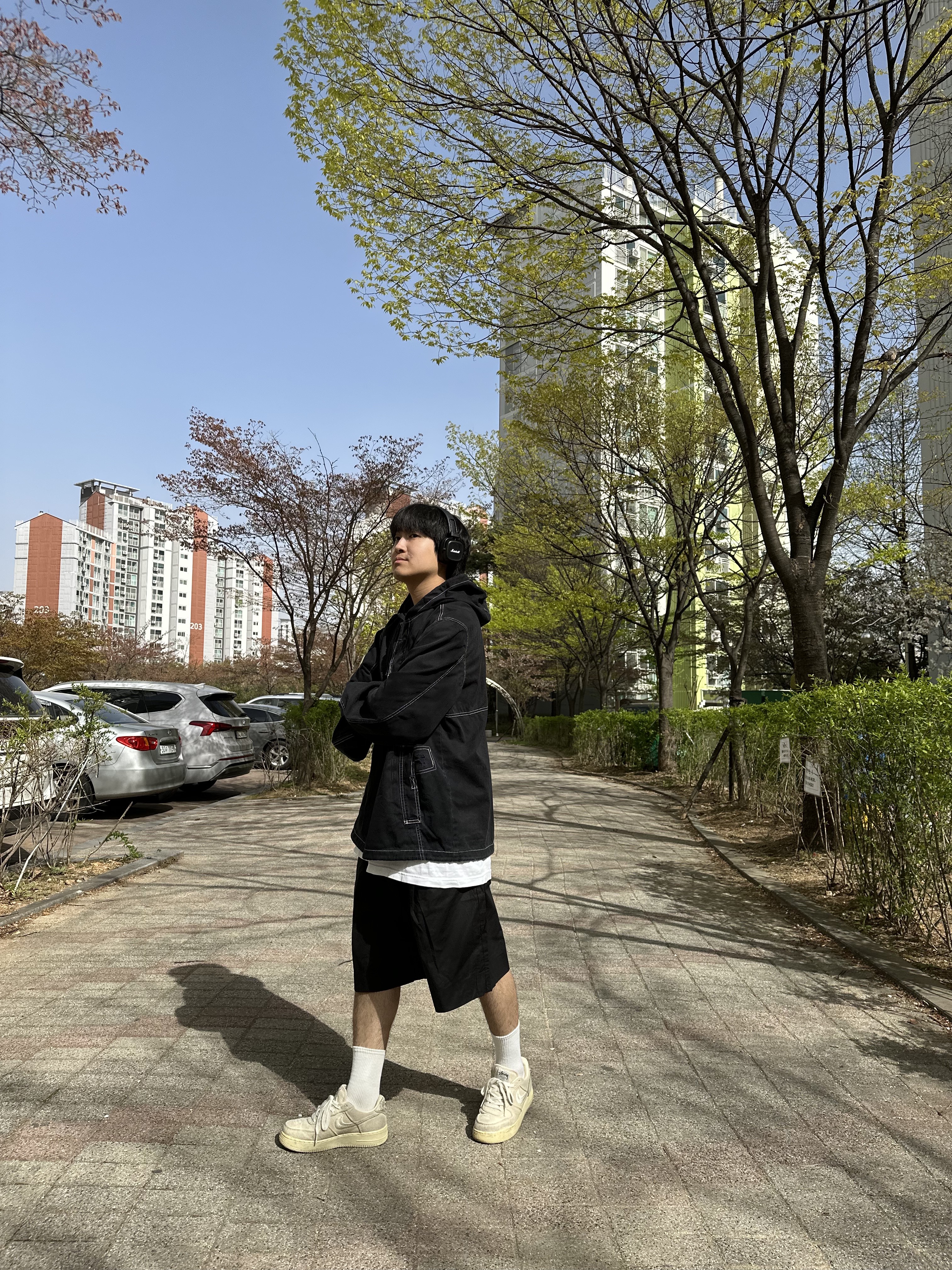 Nike x Stussy Air Force 1 Low Fossil 착용 스타일 - 1