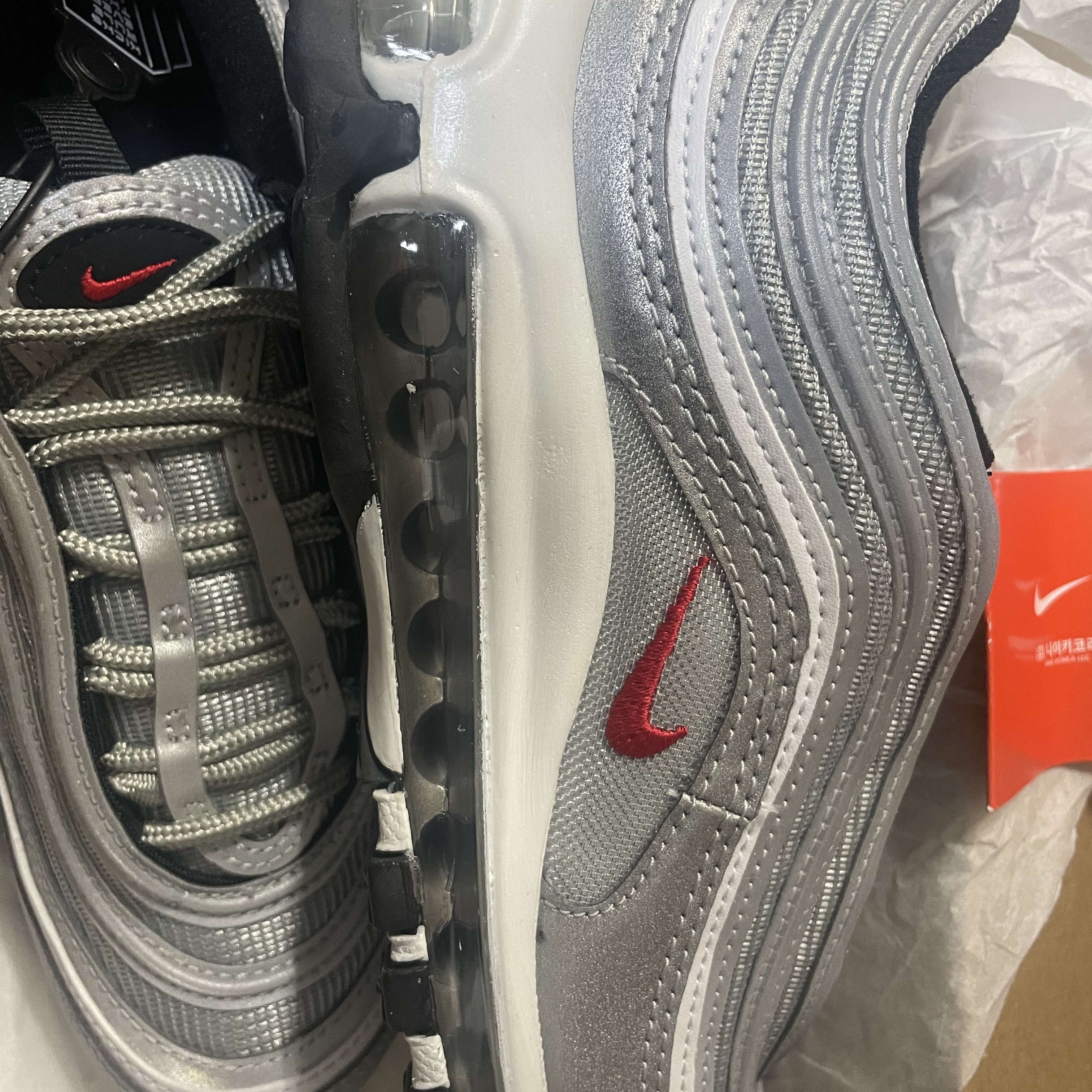 (W) Nike Air Max 97 OG Silver Bullet 2022 착용 스타일 - 3
