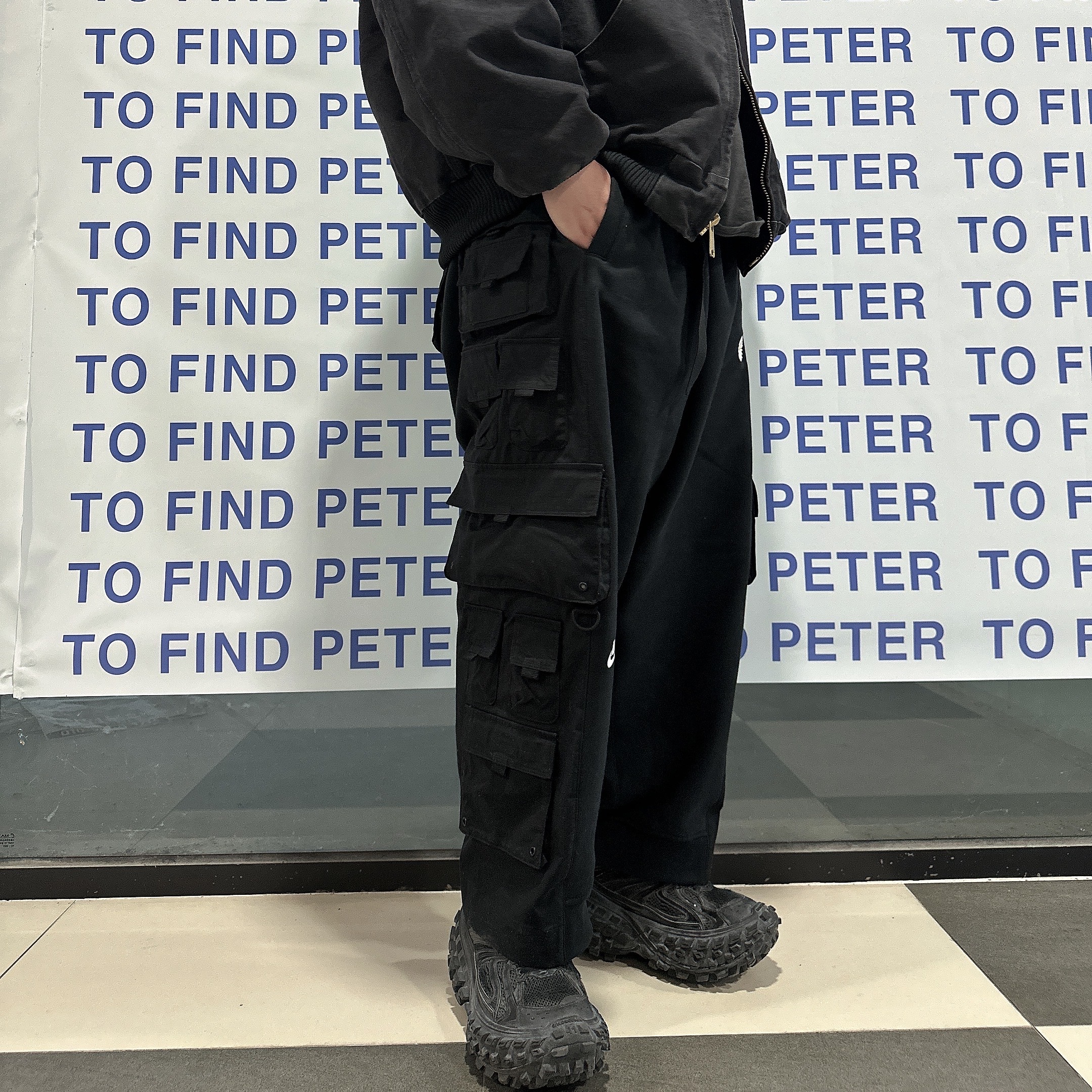 Nike x Peaceminusone Wide Pants Black (DR0096-010), Balenciaga Defender Sneakers Black 착용 스타일