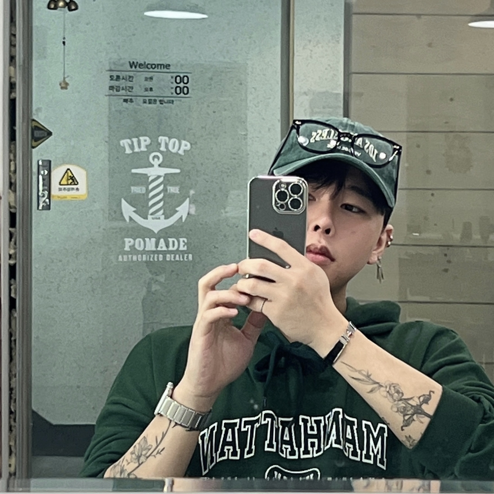 KREAM 프로필 이미지