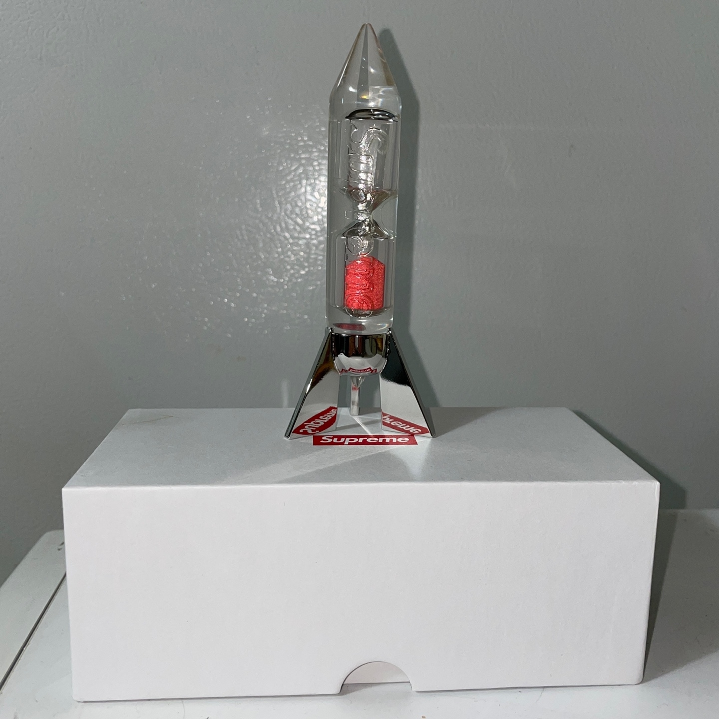 Supreme Rocket Timer Silver - 23SS 착용 스타일 - 2
