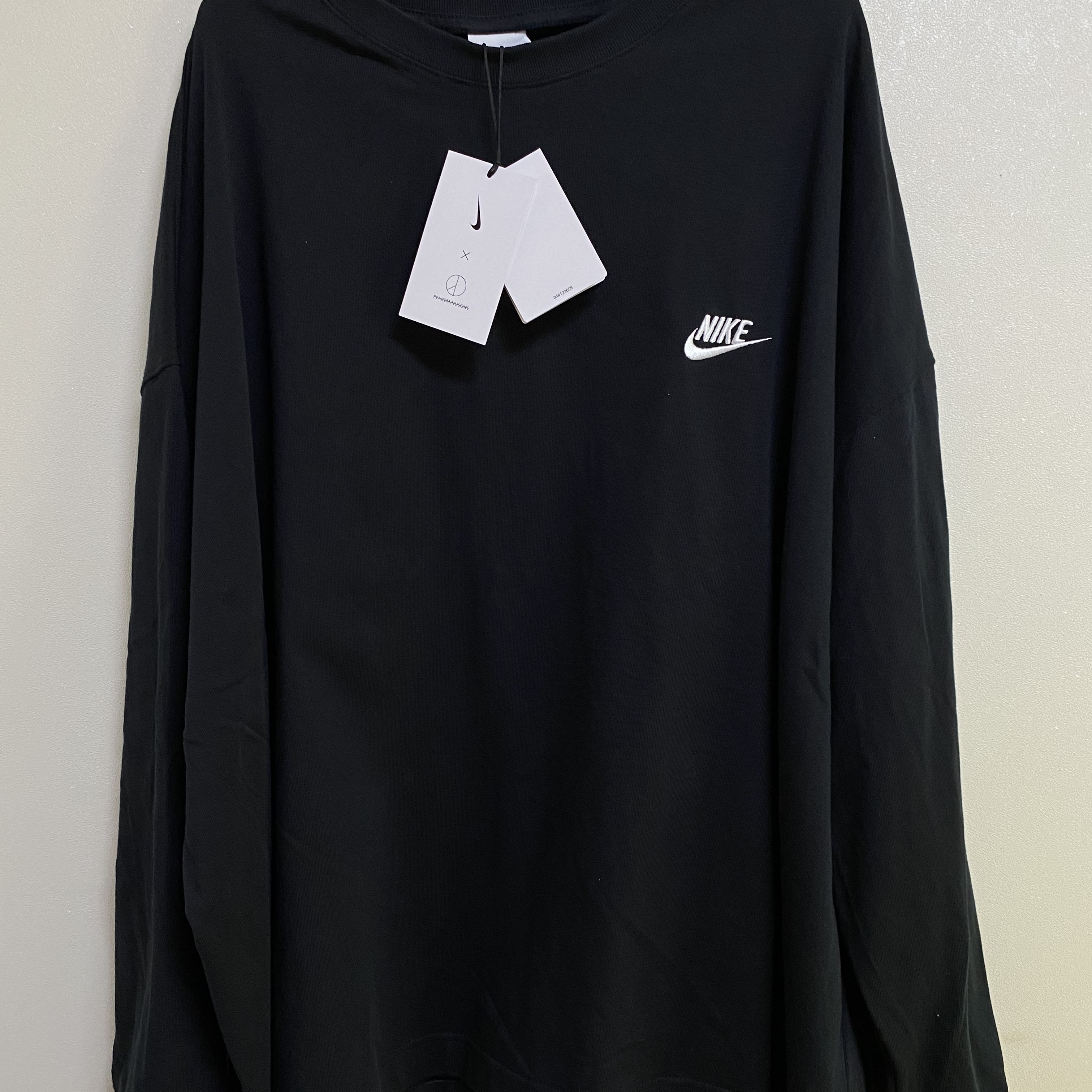 Nike x Peaceminusone LS T-Shirt Black (DR0098-010) 착용 스타일 - 2