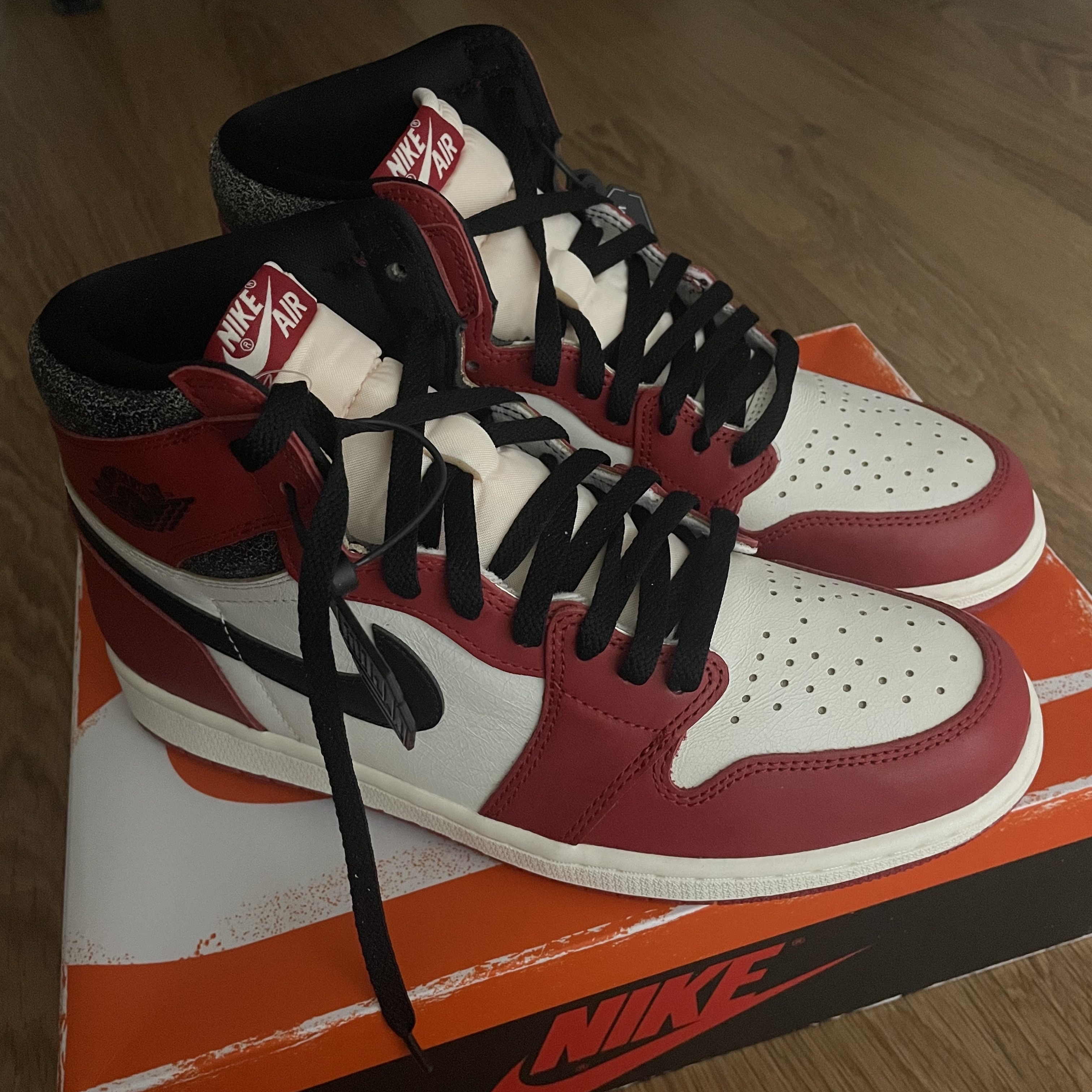 Jordan 1 Retro High OG Chicago 2022 착용 스타일 - 1