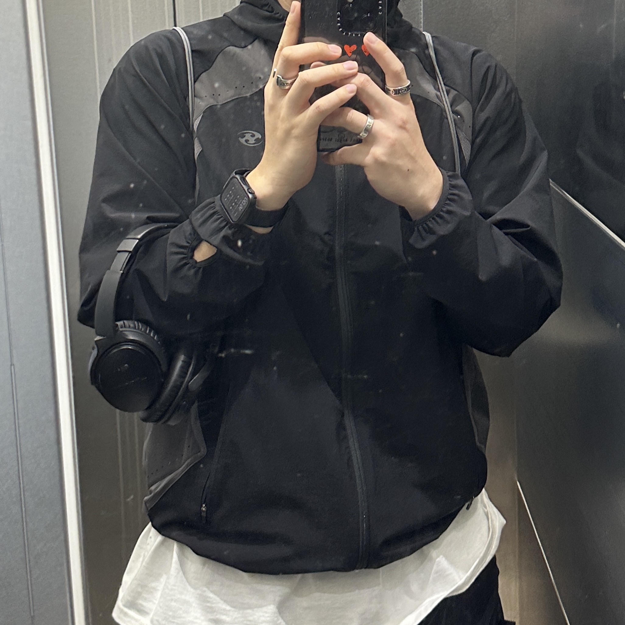 Sansan Gear Running Jacket Black - 23SS 착용 스타일