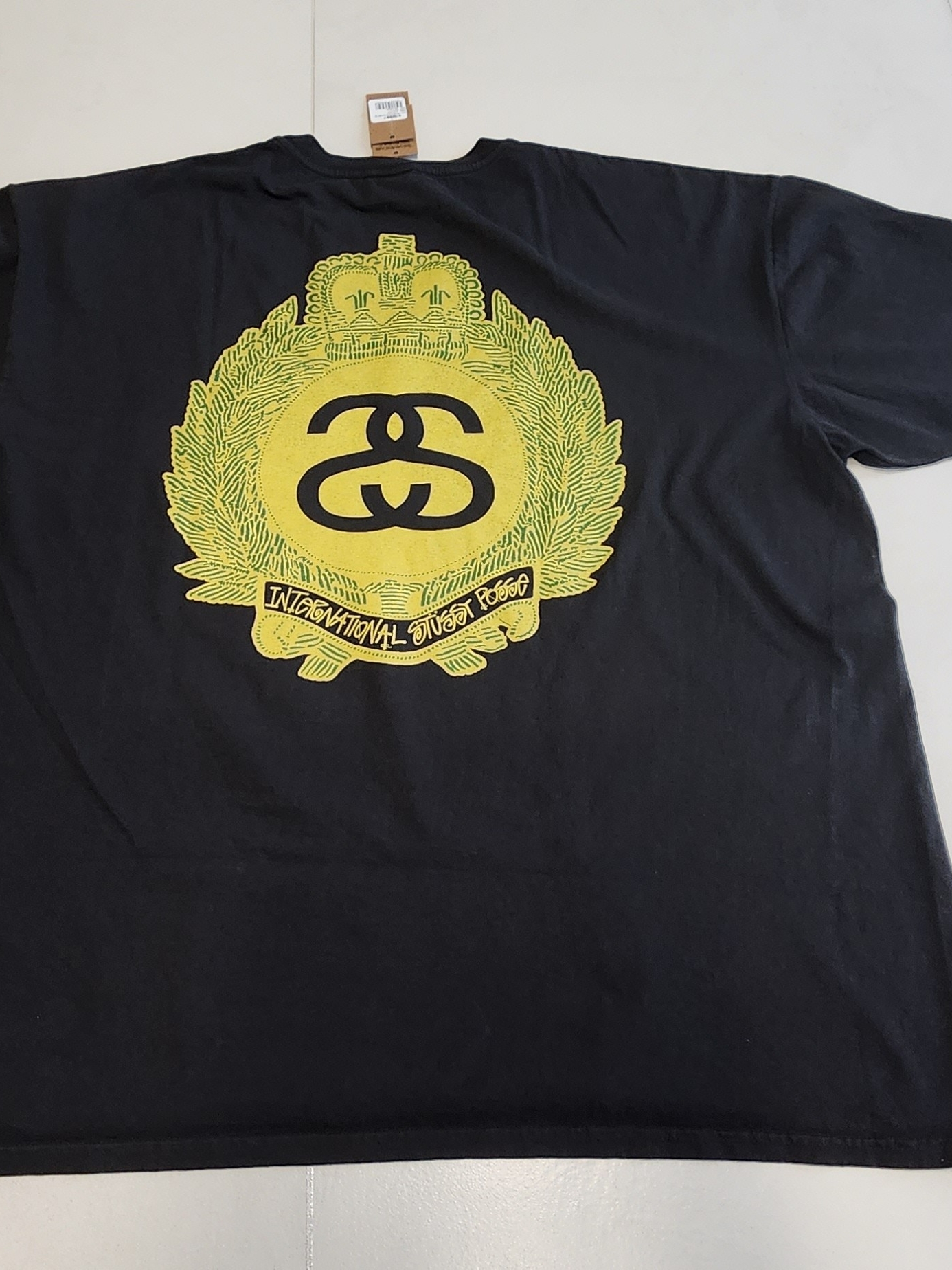 Stussy Crown Wreath Pigment Dyed T-Shirt Black 착용 스타일 - 2