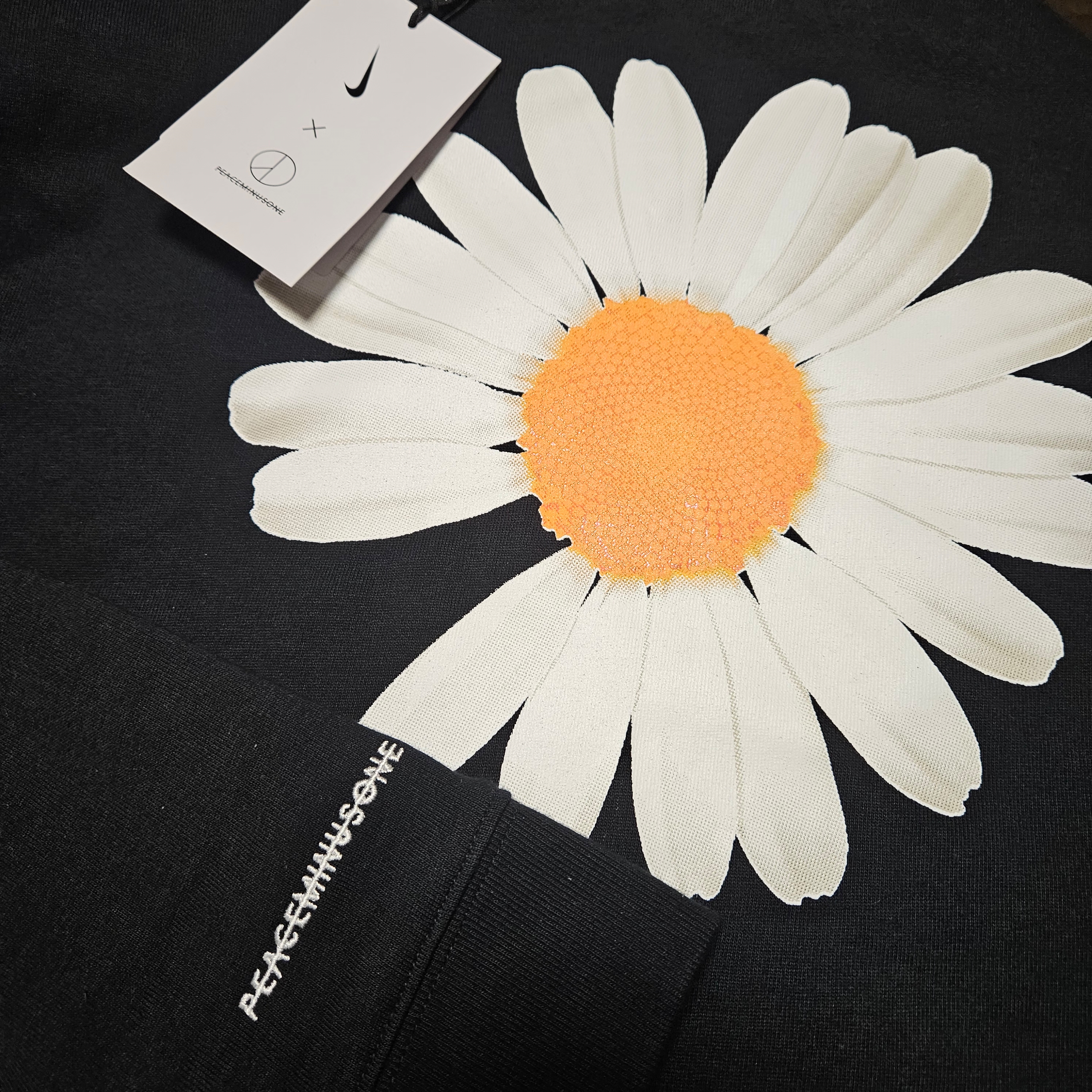 Nike x Peaceminusone LS T-Shirt Black (DR0098-010) 착용 스타일