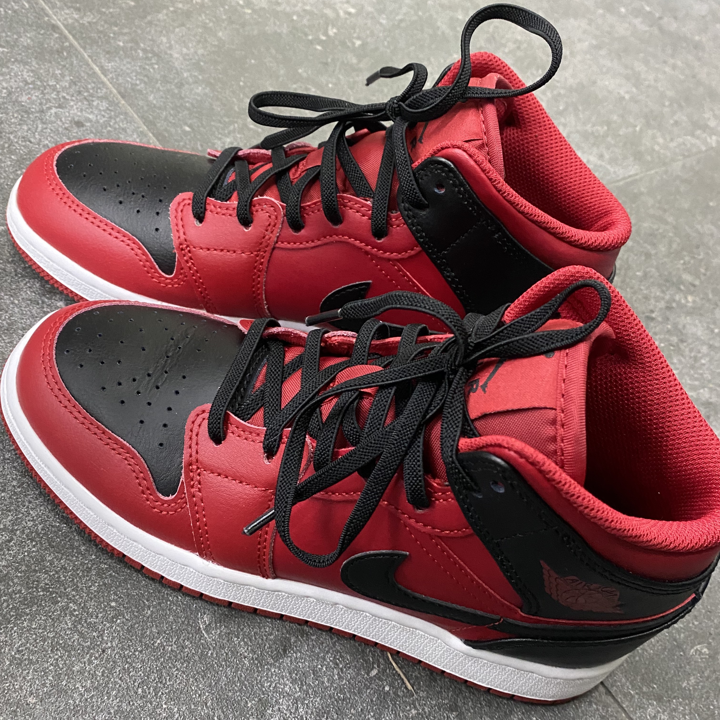 (GS) Jordan 1 Mid Reverse Bred 착용 스타일