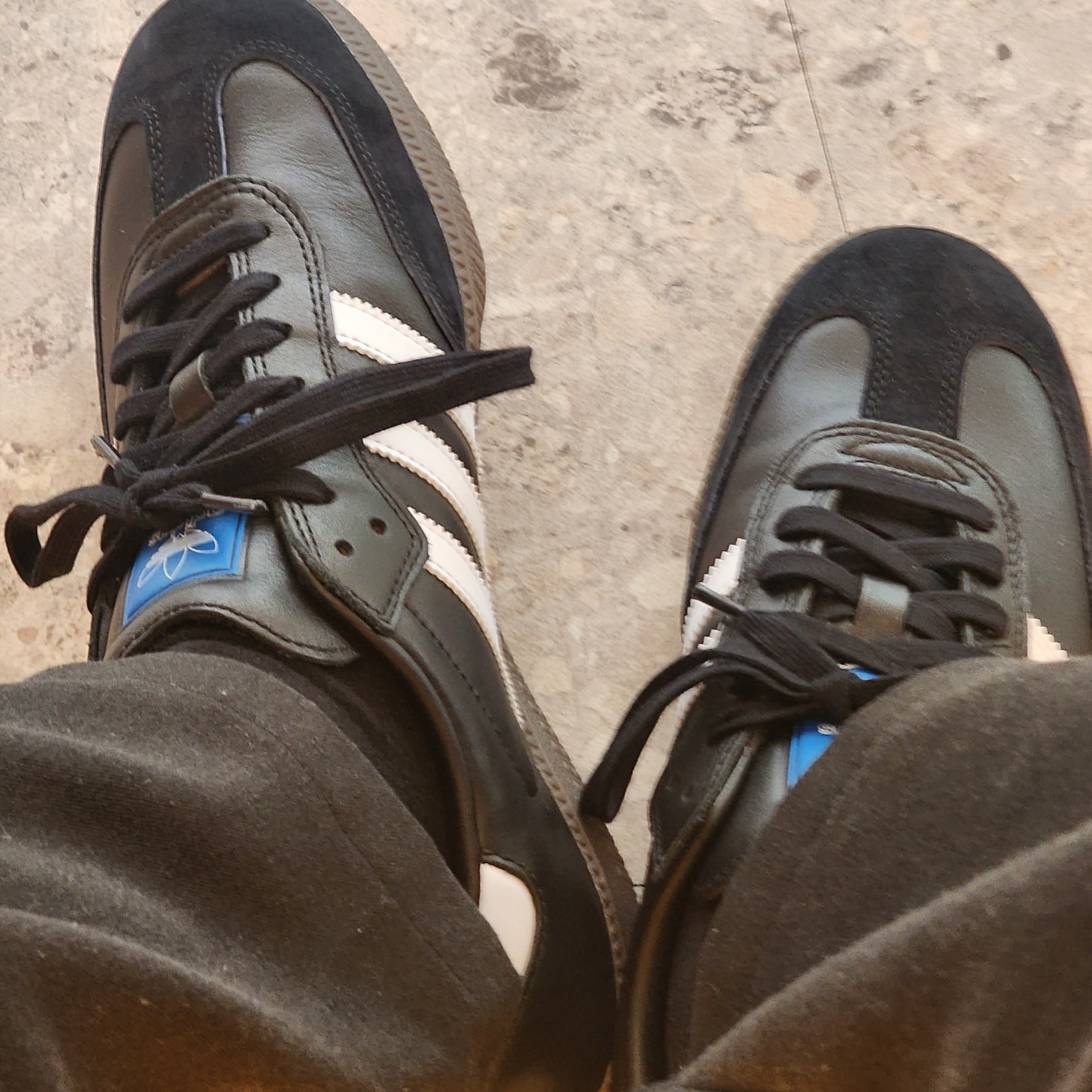 Adidas Samba ADV Black 착용 스타일
