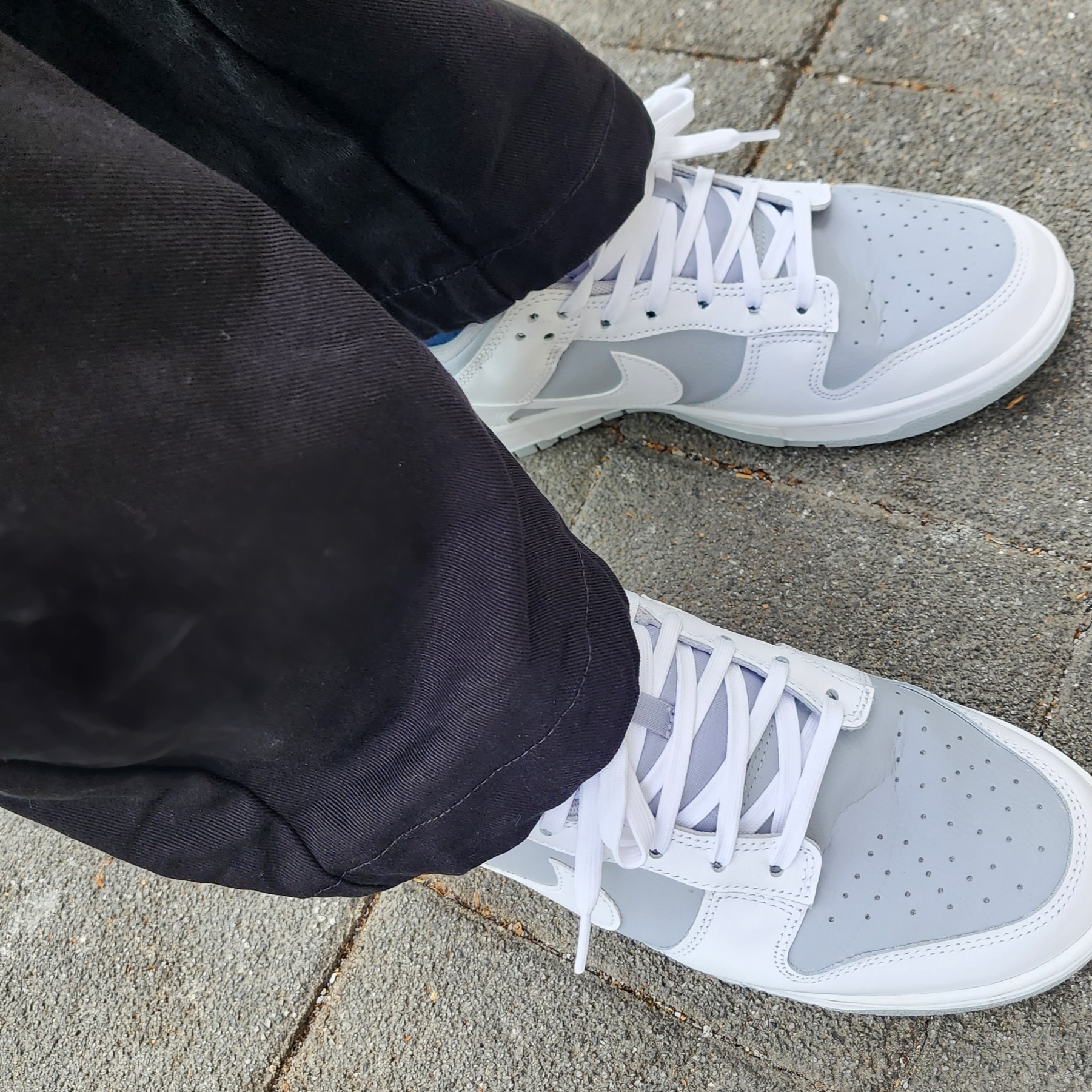 Nike Dunk Low Retro White Neutral Grey 착용 스타일