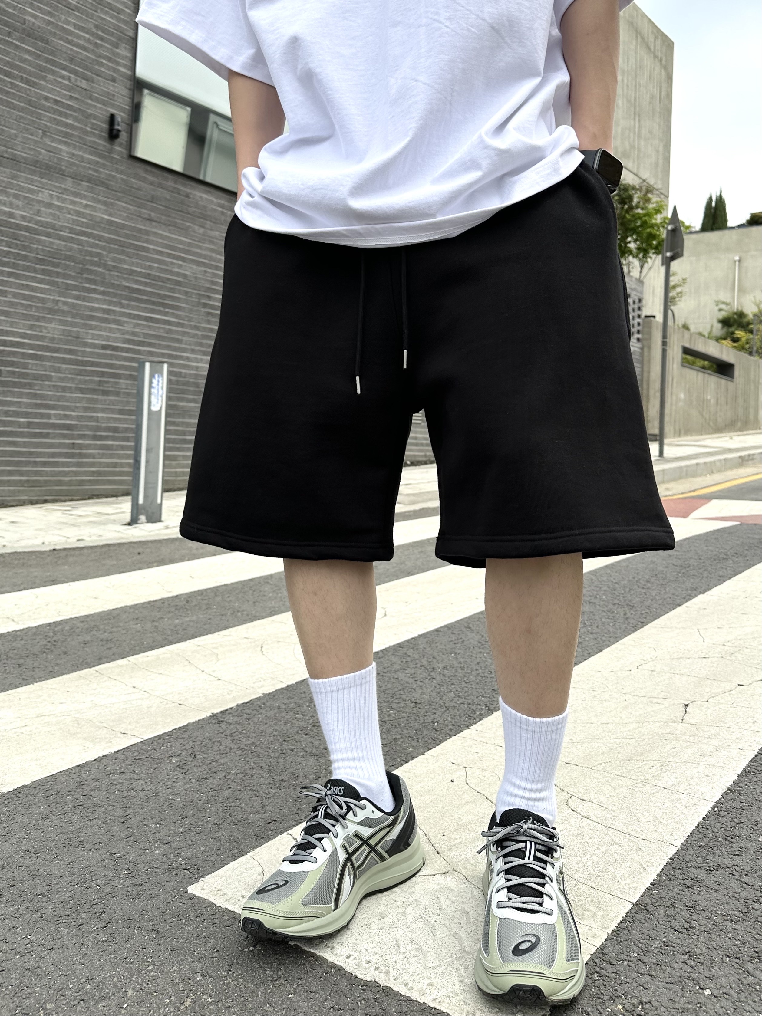 Asics Jog 100 S Sheet Rock - 2E Wide 착용 스타일 - 4