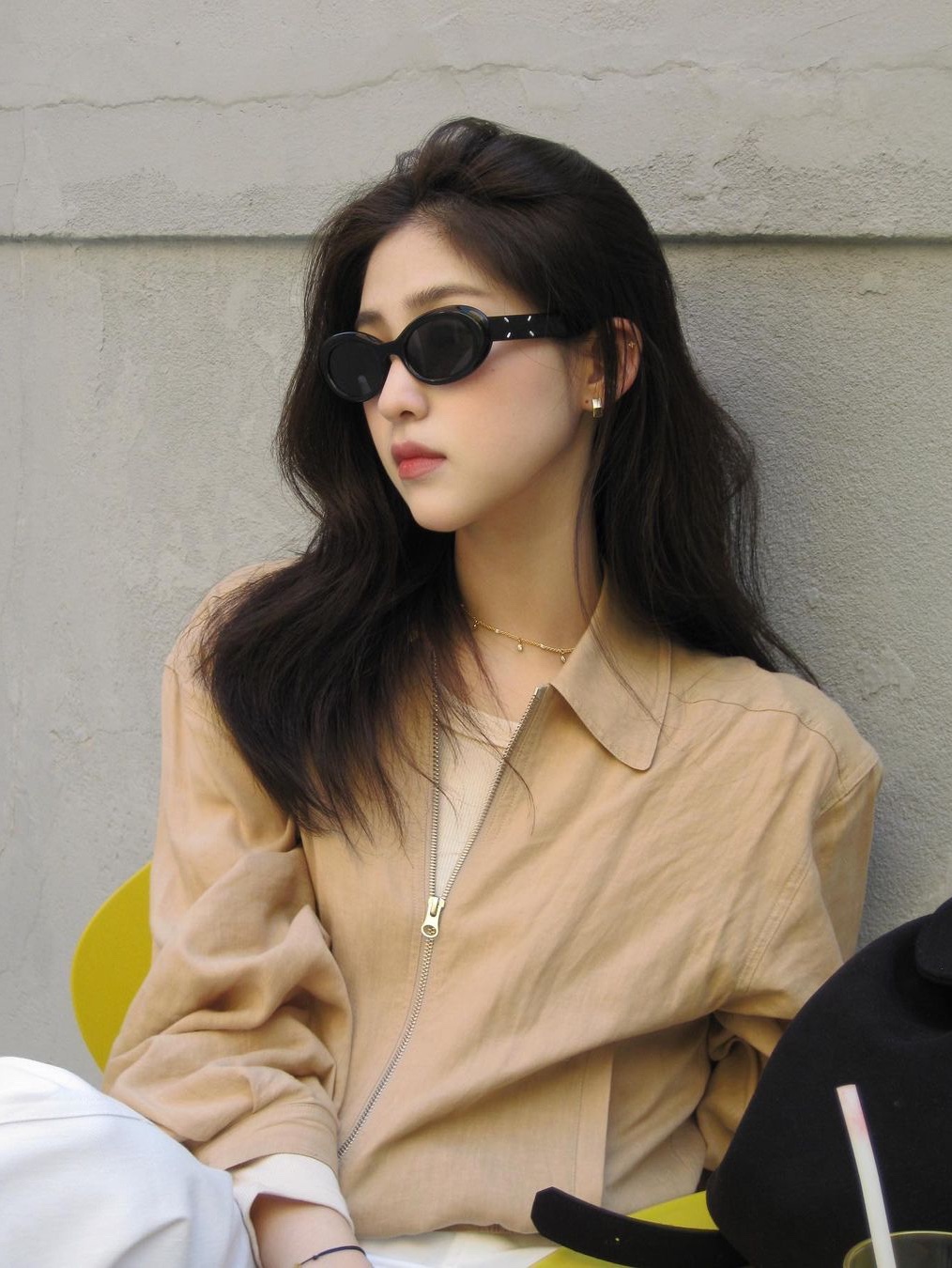 Gentle Monster x Maison Margiela MM005 Black Black 착용 스타일
