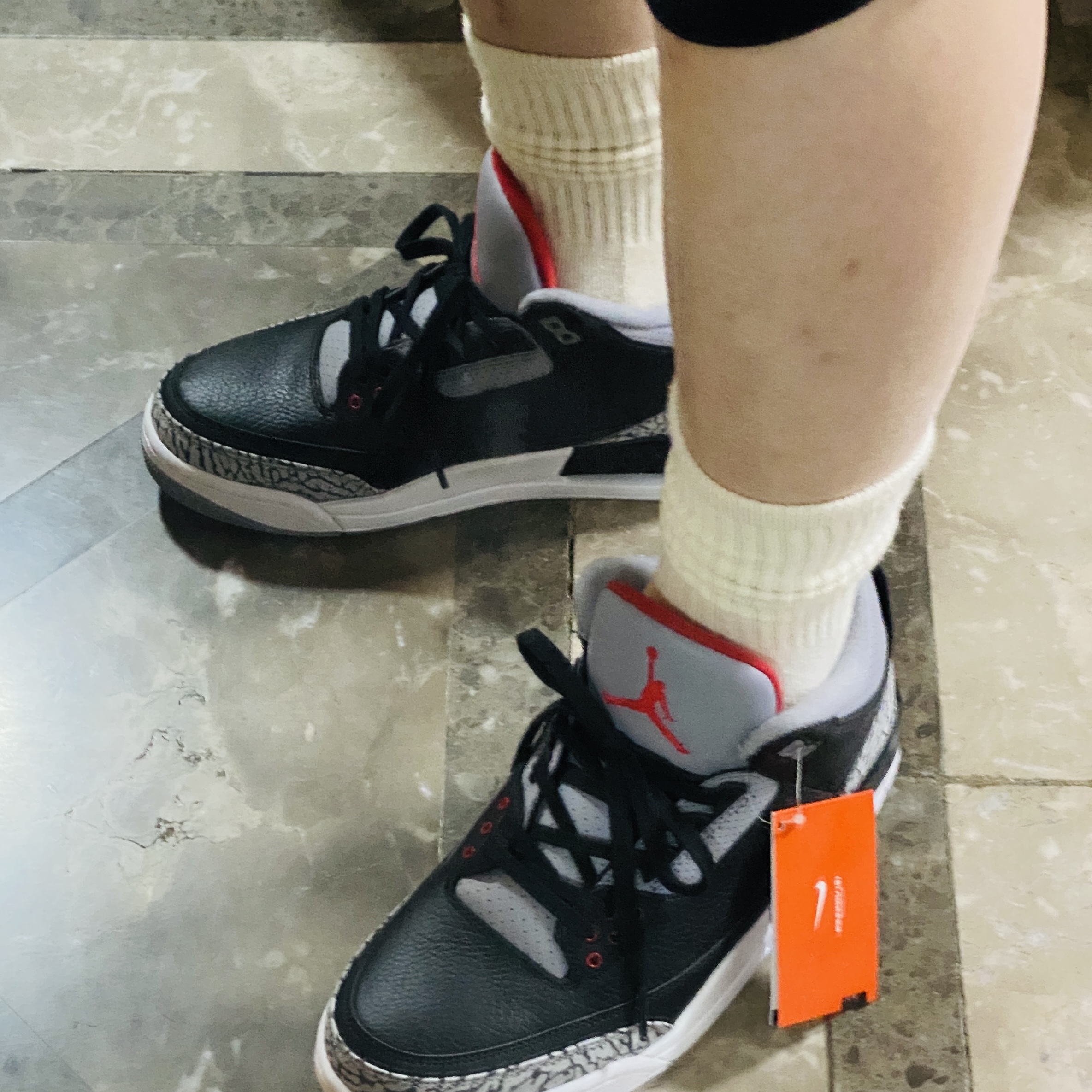 Jordan 3 Retro OG Black Cement 2018 착용 스타일 - 1