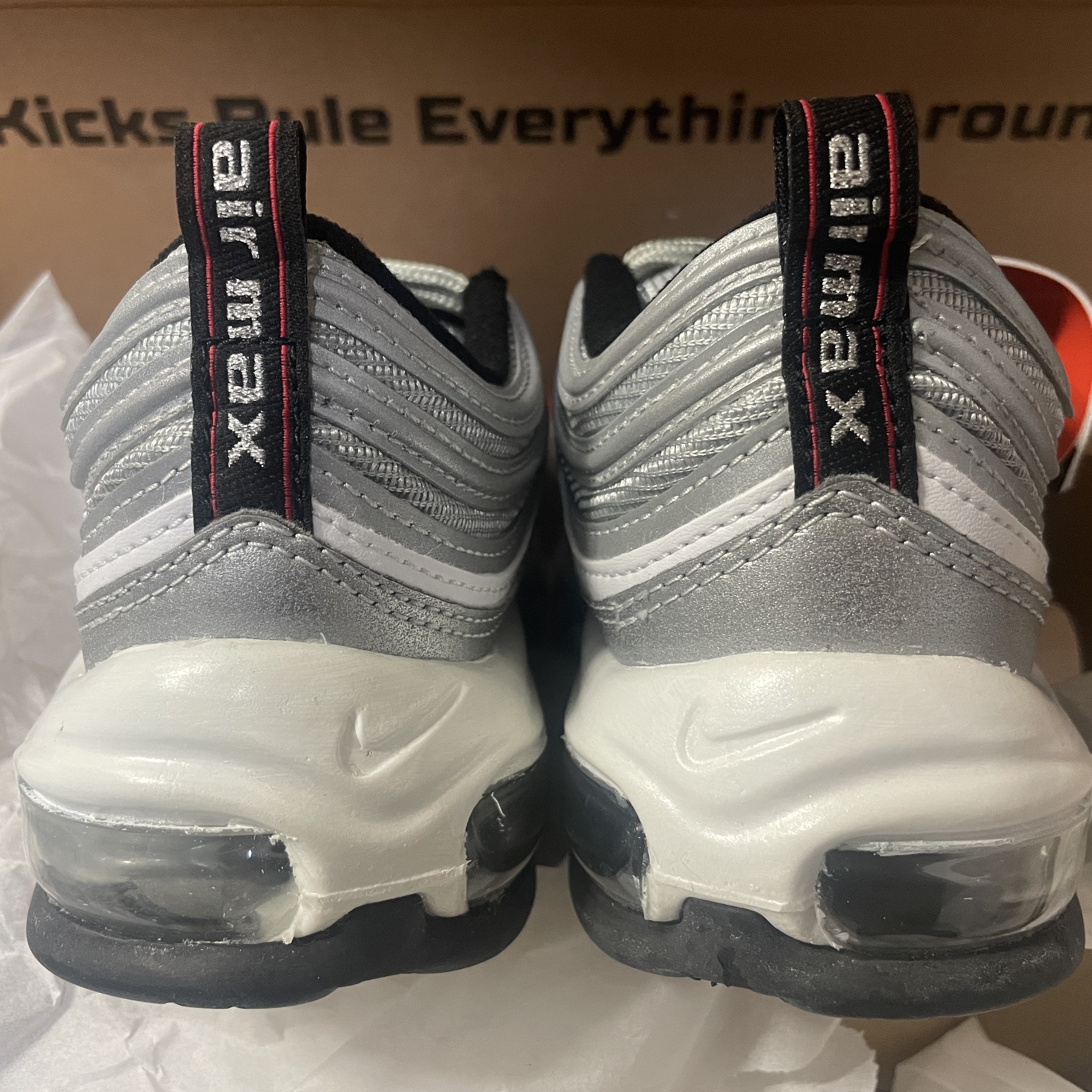 (W) Nike Air Max 97 OG Silver Bullet 2022 착용 스타일 - 1