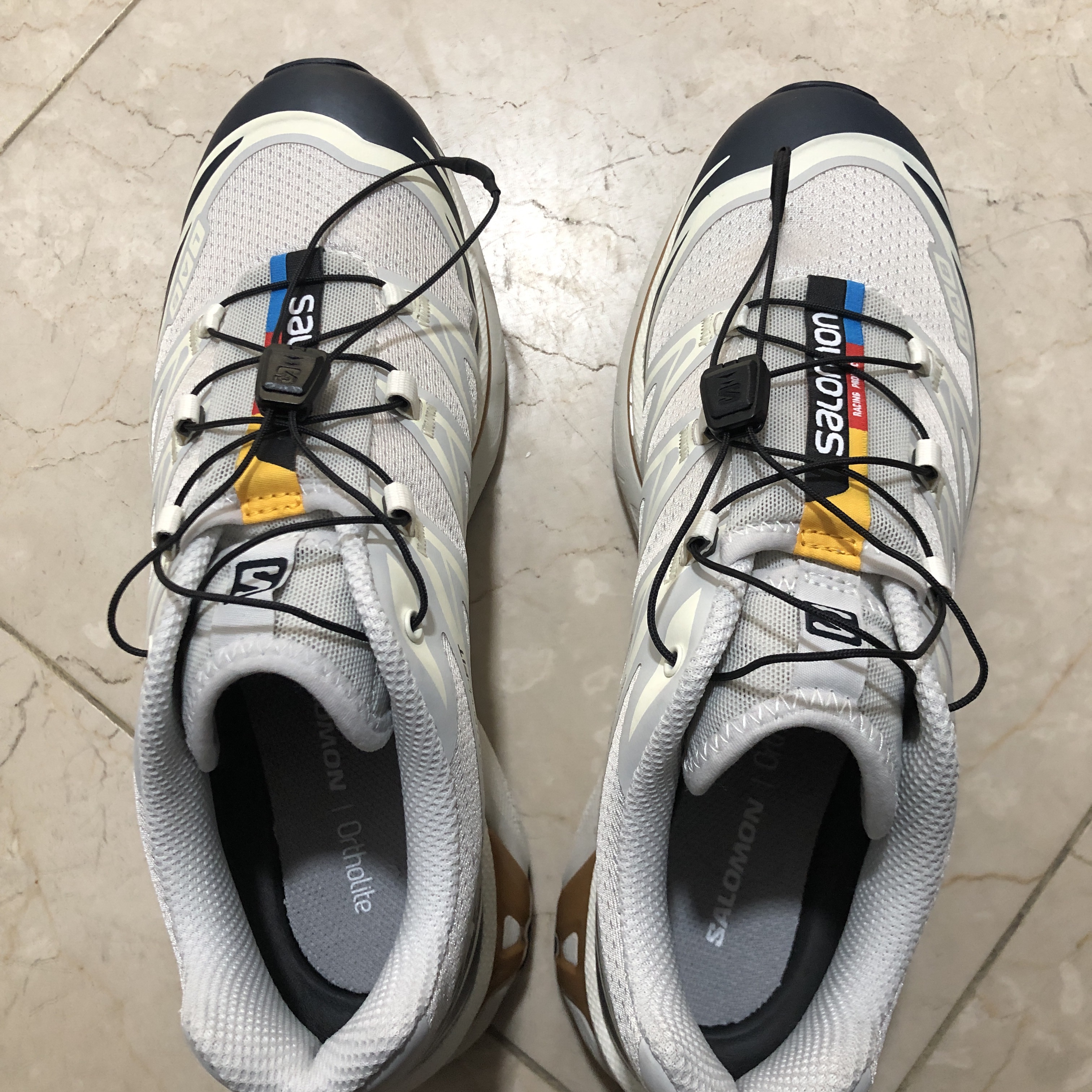 Salomon XT-6 Lunar Rock Dark Sapphire 착용 스타일 - 2