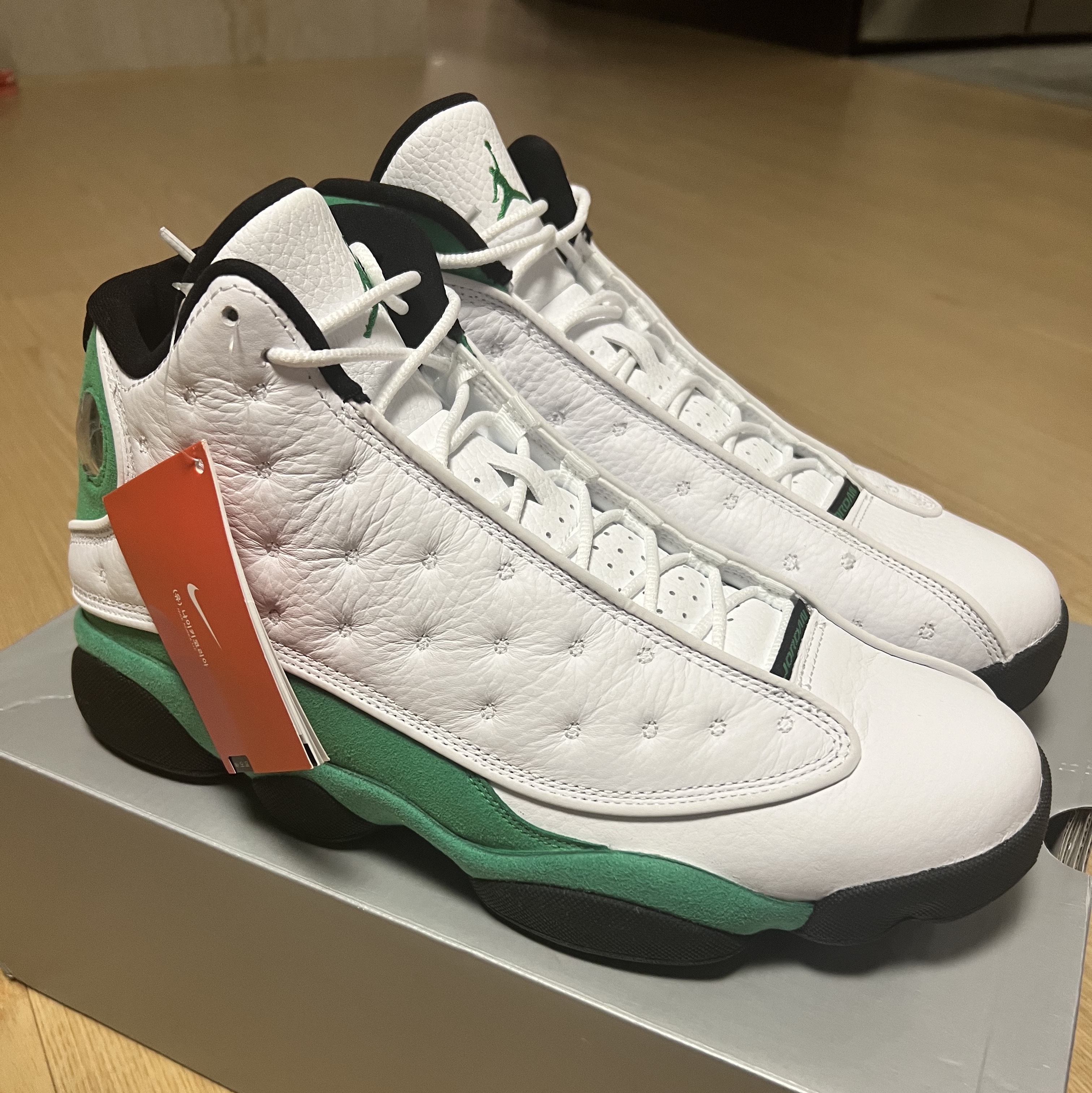 Jordan 13 Retro Lucky Green 착용 스타일