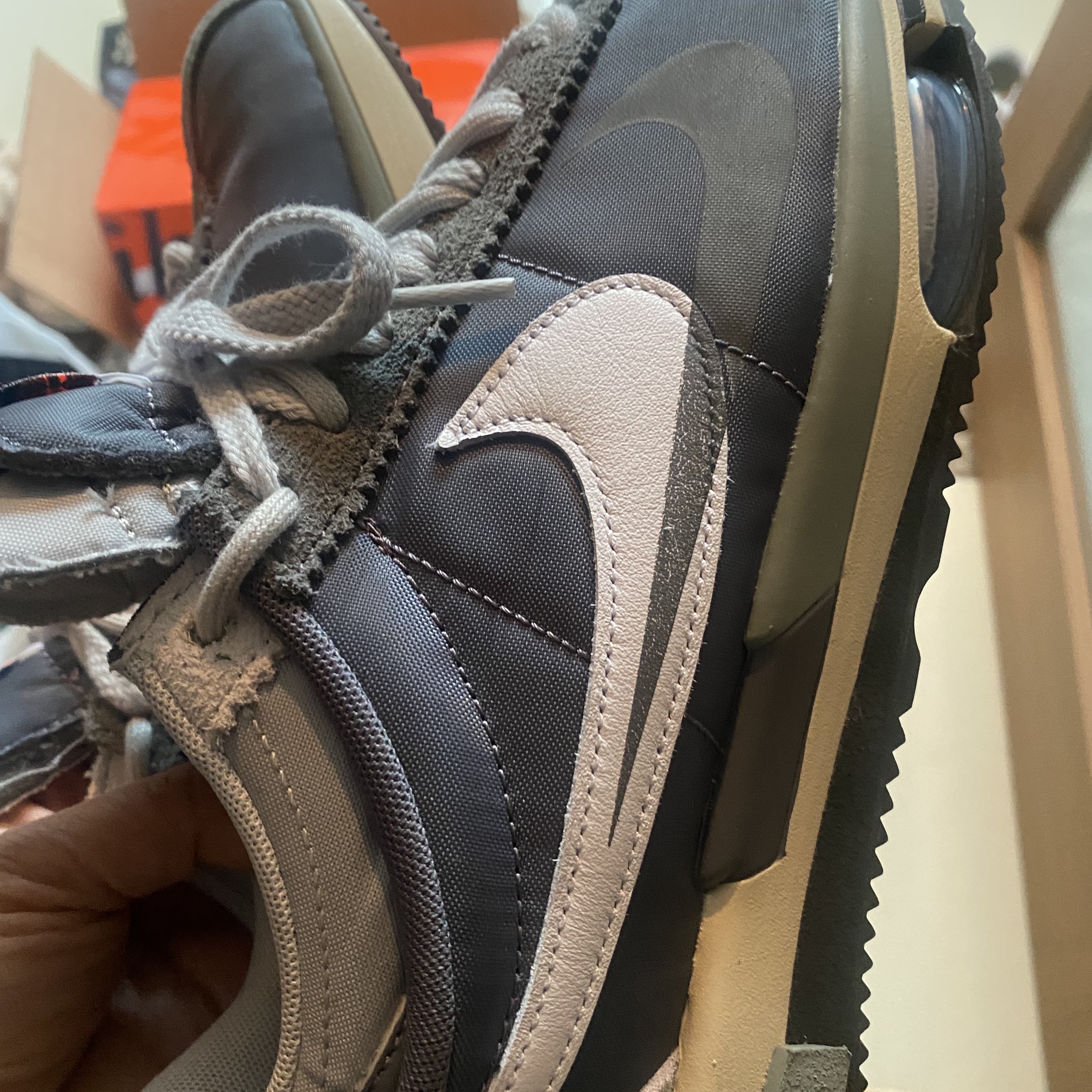 Nike x Sacai Zoom Cortez SP Iron Grey 착용 스타일