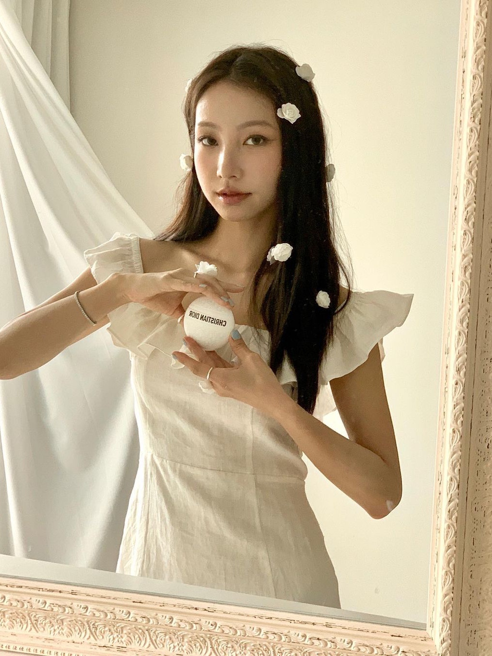 Dior New Dior Le Baume Hand Cream 50ml 착용 스타일